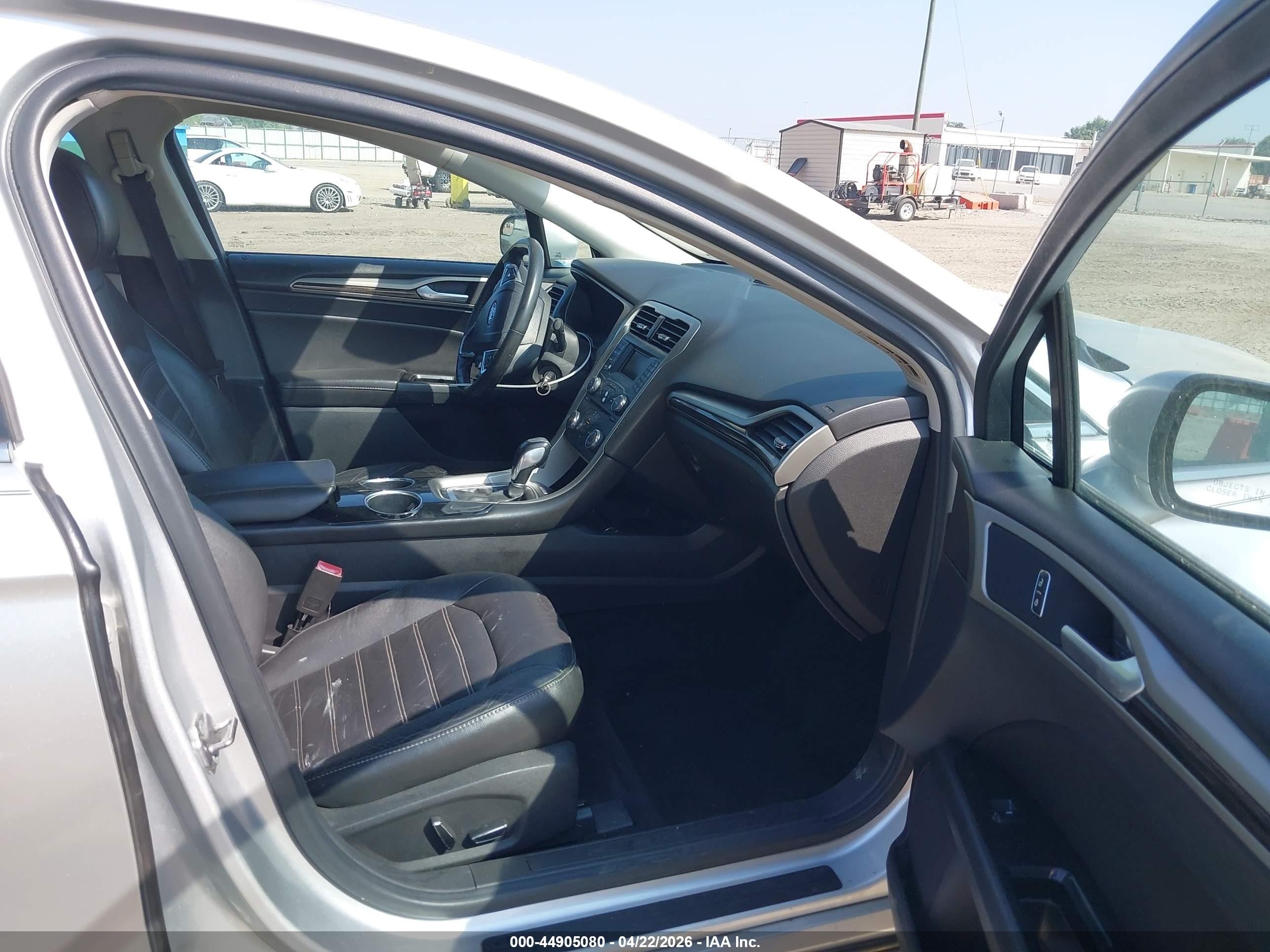 2013 Ford Fusion Se Silver vin: 3FA6P0HR4DR280574