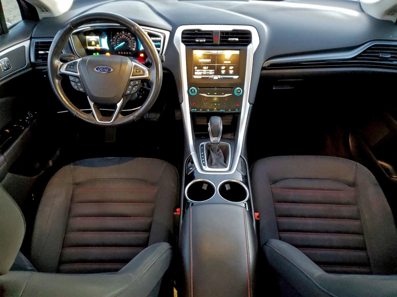 2013 Ford Fusion Se Красный vin: 3FA6P0HR4DR315002