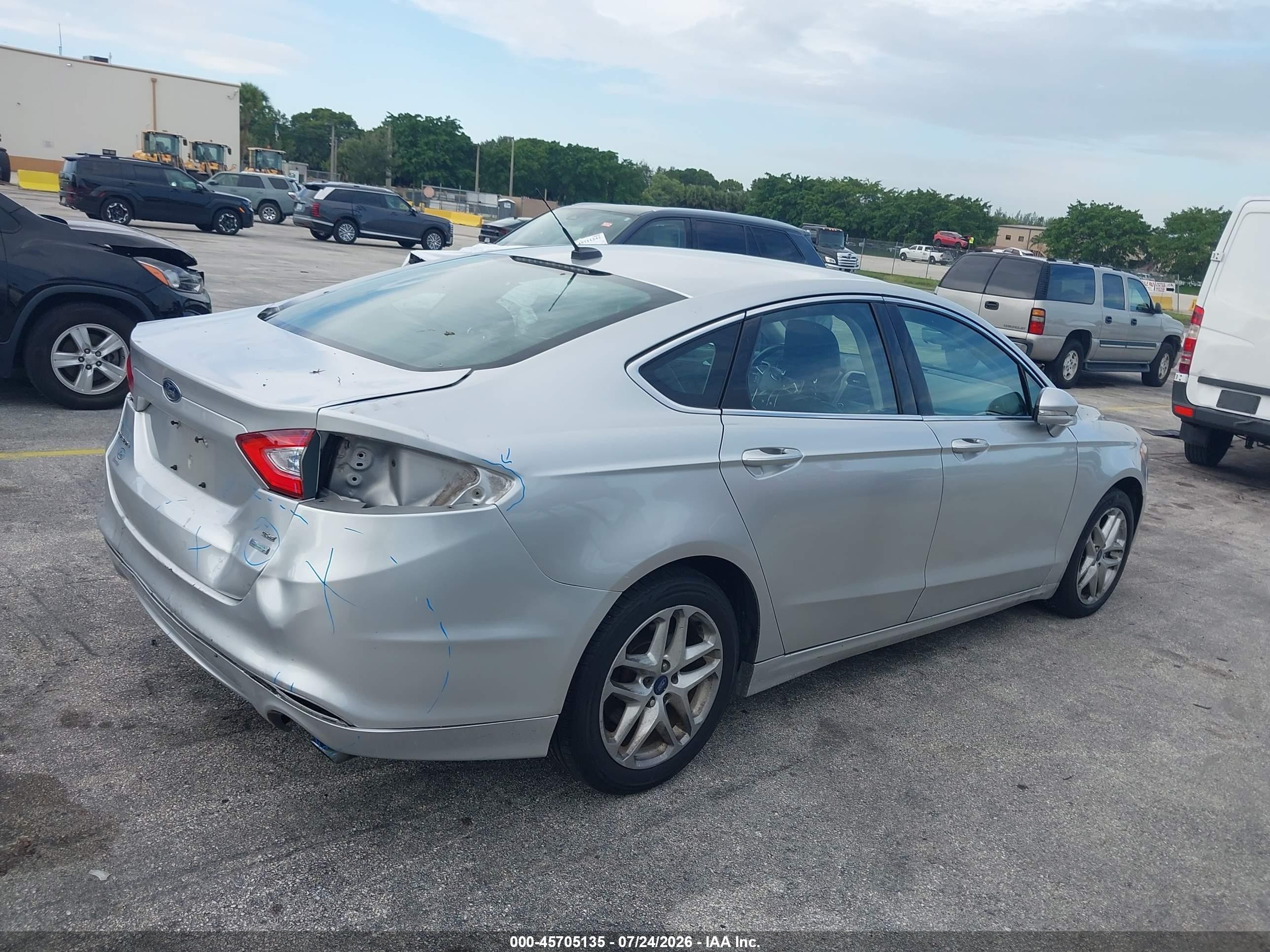 2013 Ford Fusion Se Silver vin: 3FA6P0HR4DR373451