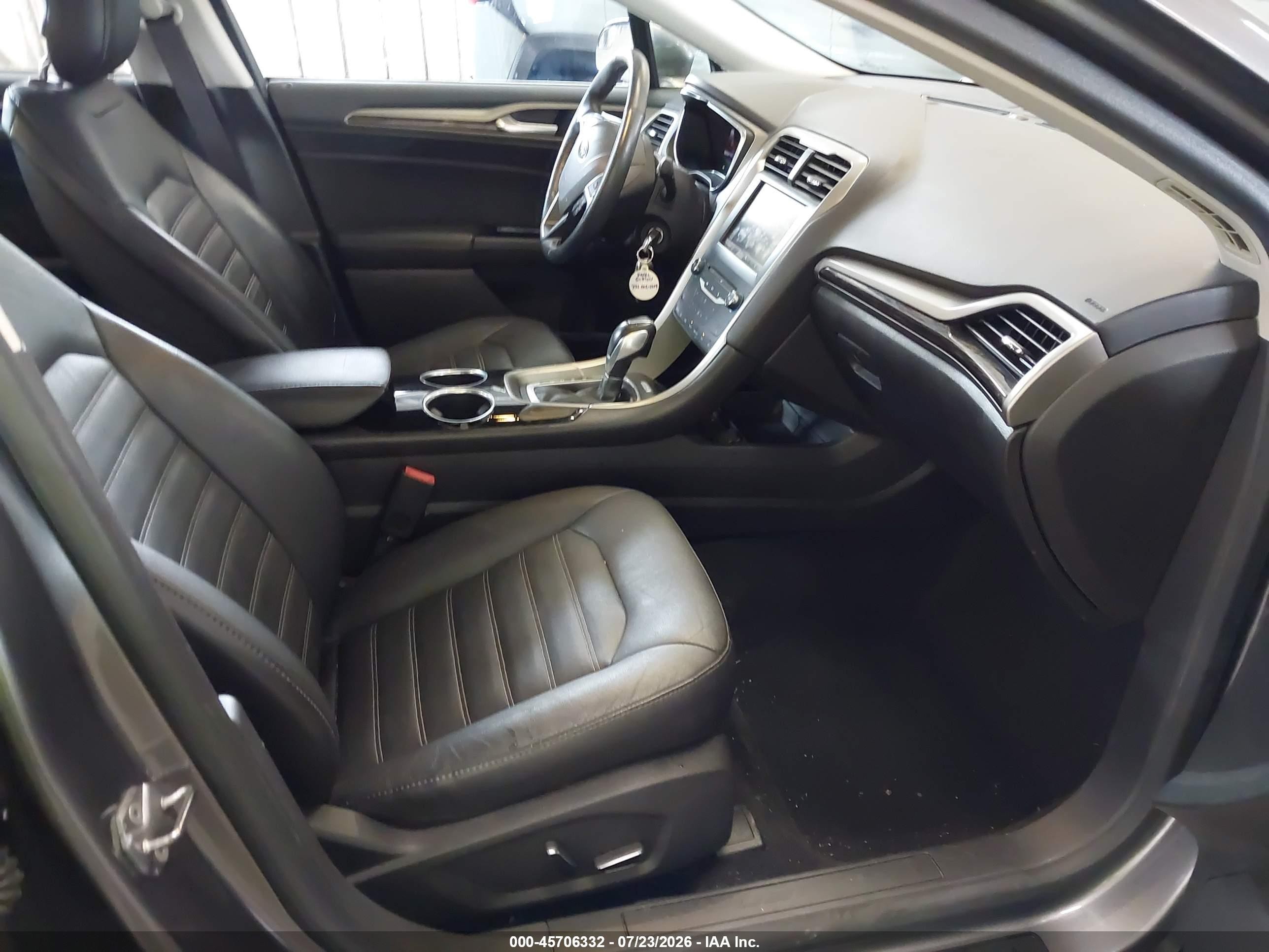 2013 Ford Fusion Se Gray vin: 3FA6P0HR4DR375328