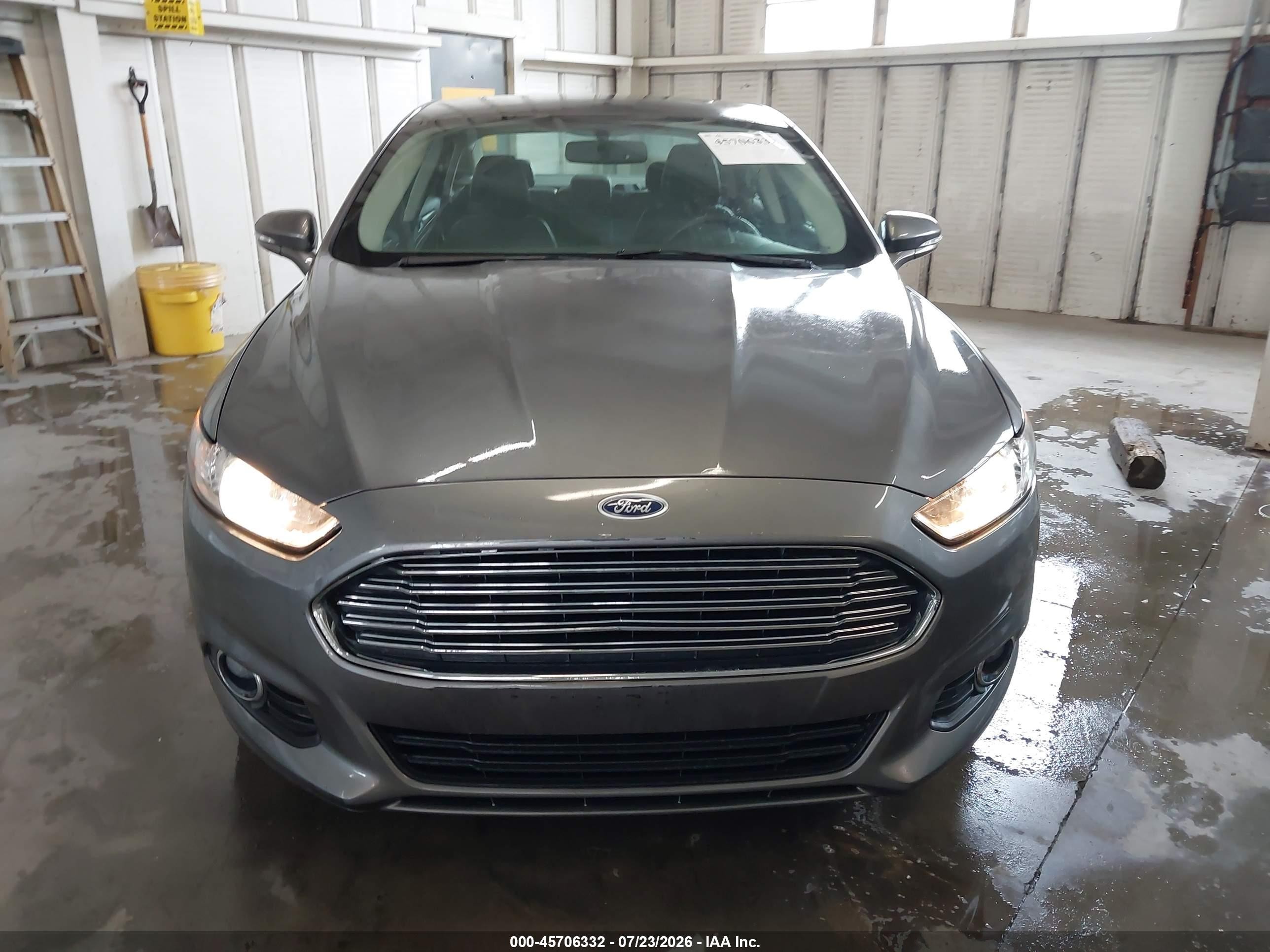 2013 Ford Fusion Se Gray vin: 3FA6P0HR4DR375328