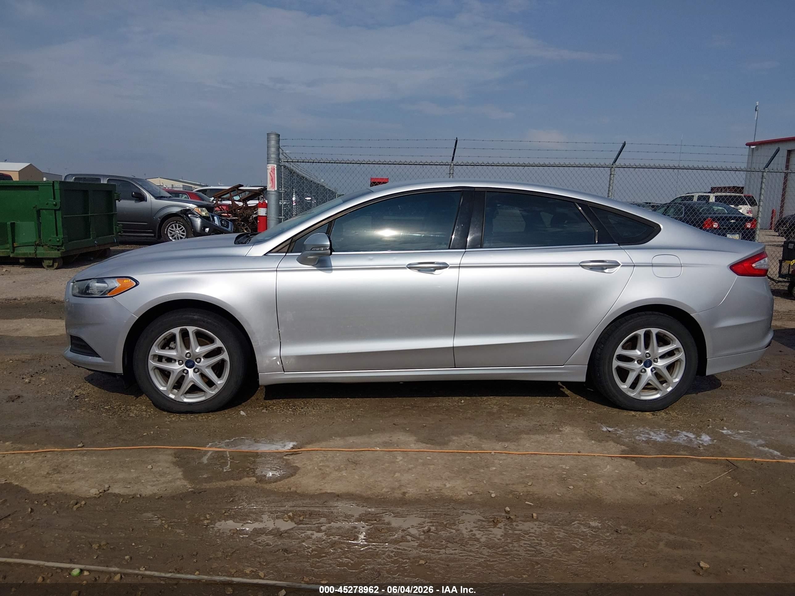 2013 Ford Fusion Se Silver vin: 3FA6P0HR4DR378925