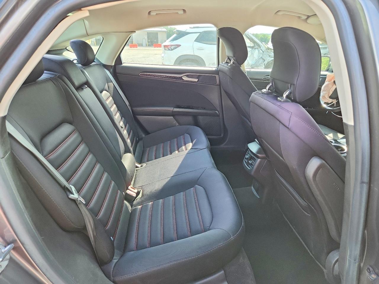 2013 Ford Fusion Se Gray vin: 3FA6P0HR4DR381162