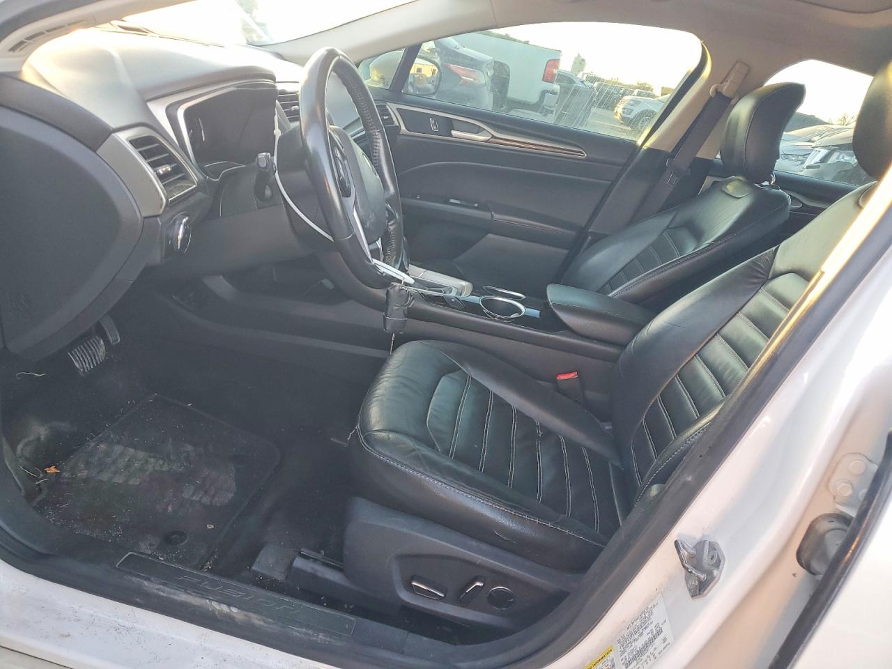 2013 Ford Fusion White vin: 3FA6P0HR5DR111311