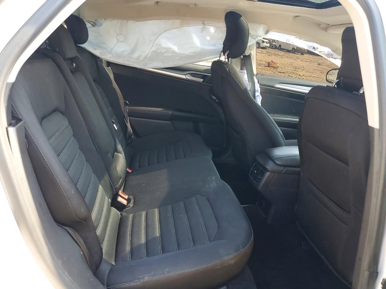 2013 Ford Fusion Se White vin: 3FA6P0HR5DR130487
