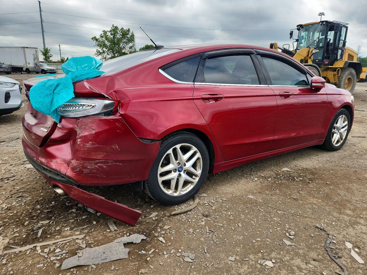 2013 Ford Fusion Se Red vin: 3FA6P0HR5DR131932
