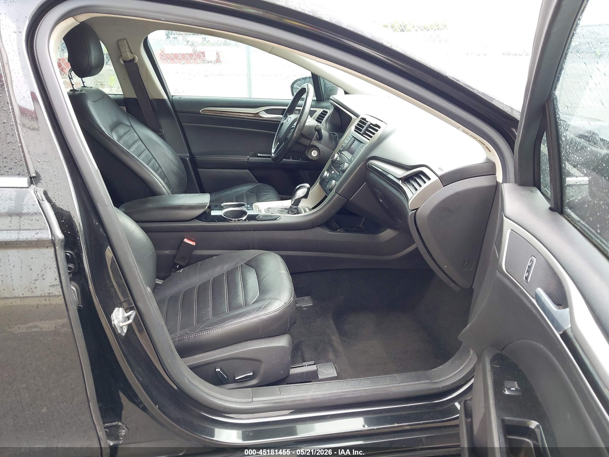 2013 Ford Fusion Se Черный vin: 3FA6P0HR5DR170696