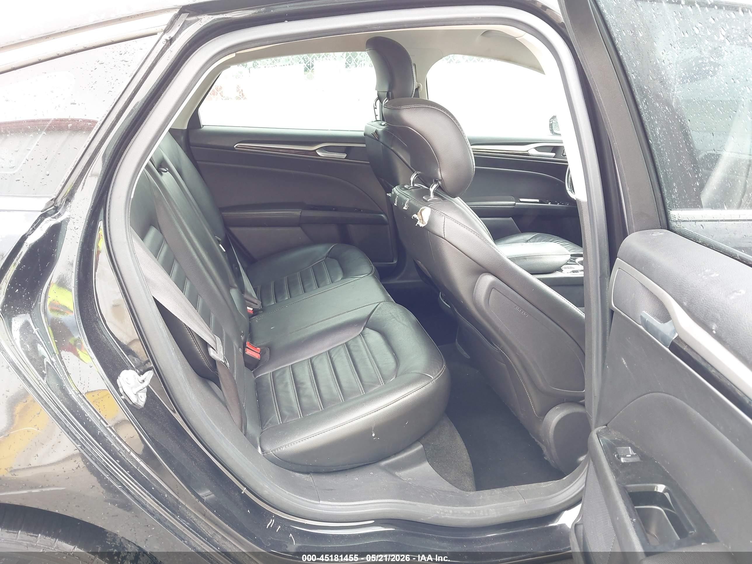 2013 Ford Fusion Se Черный vin: 3FA6P0HR5DR170696