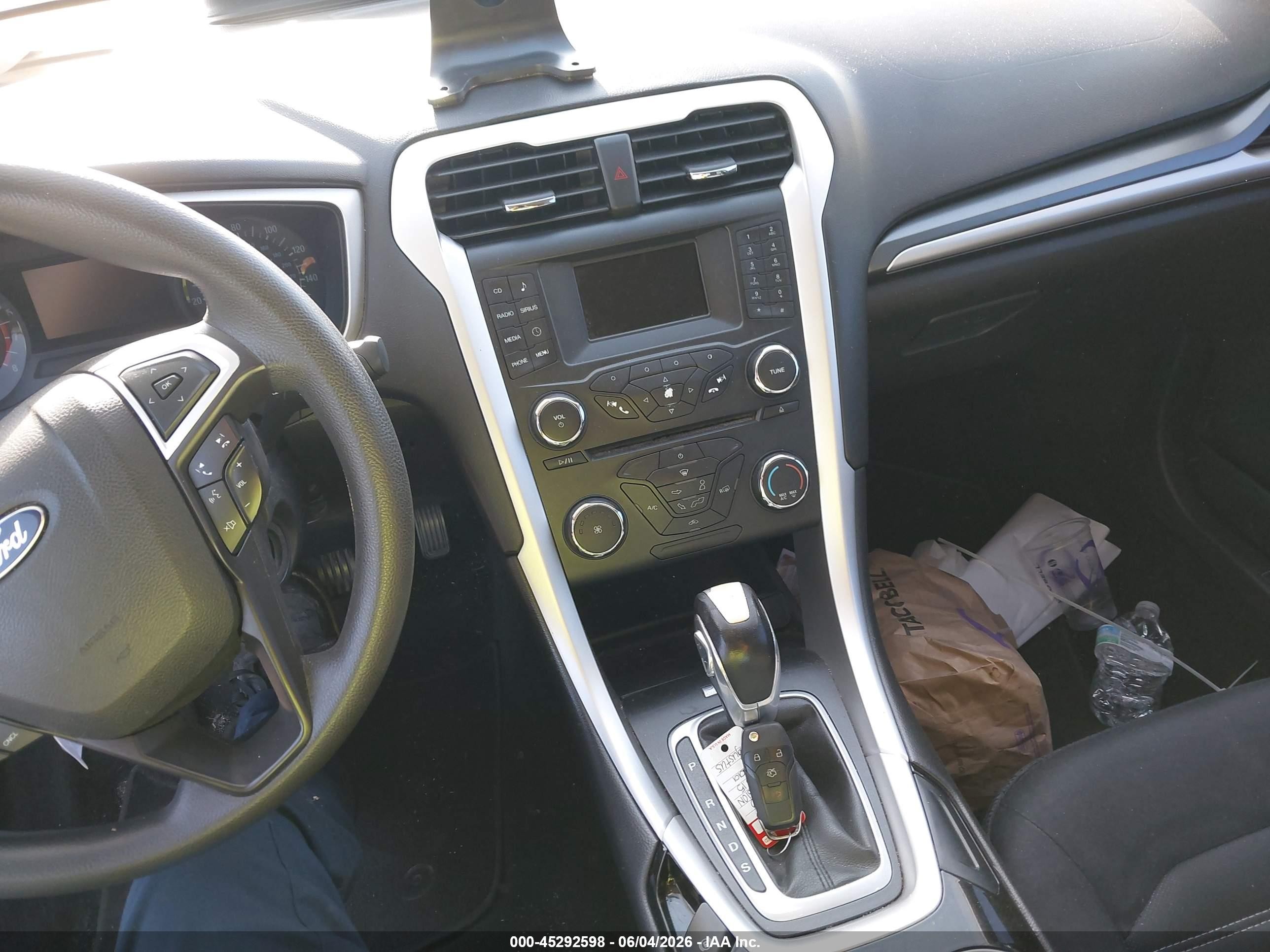 2013 Ford Fusion Se Серебряный vin: 3FA6P0HR5DR209156