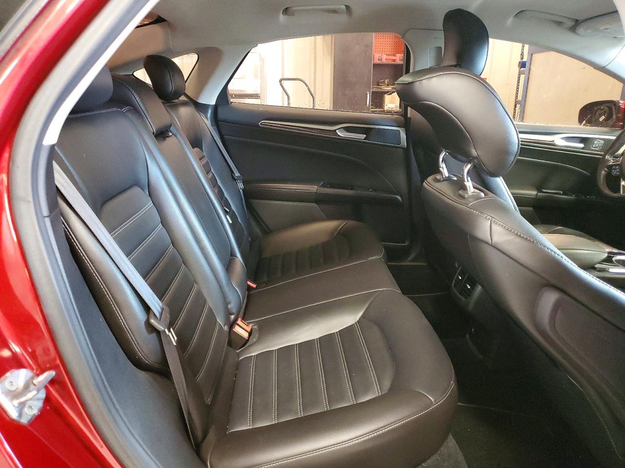 2013 Ford Fusion Se Red vin: 3FA6P0HR5DR219234
