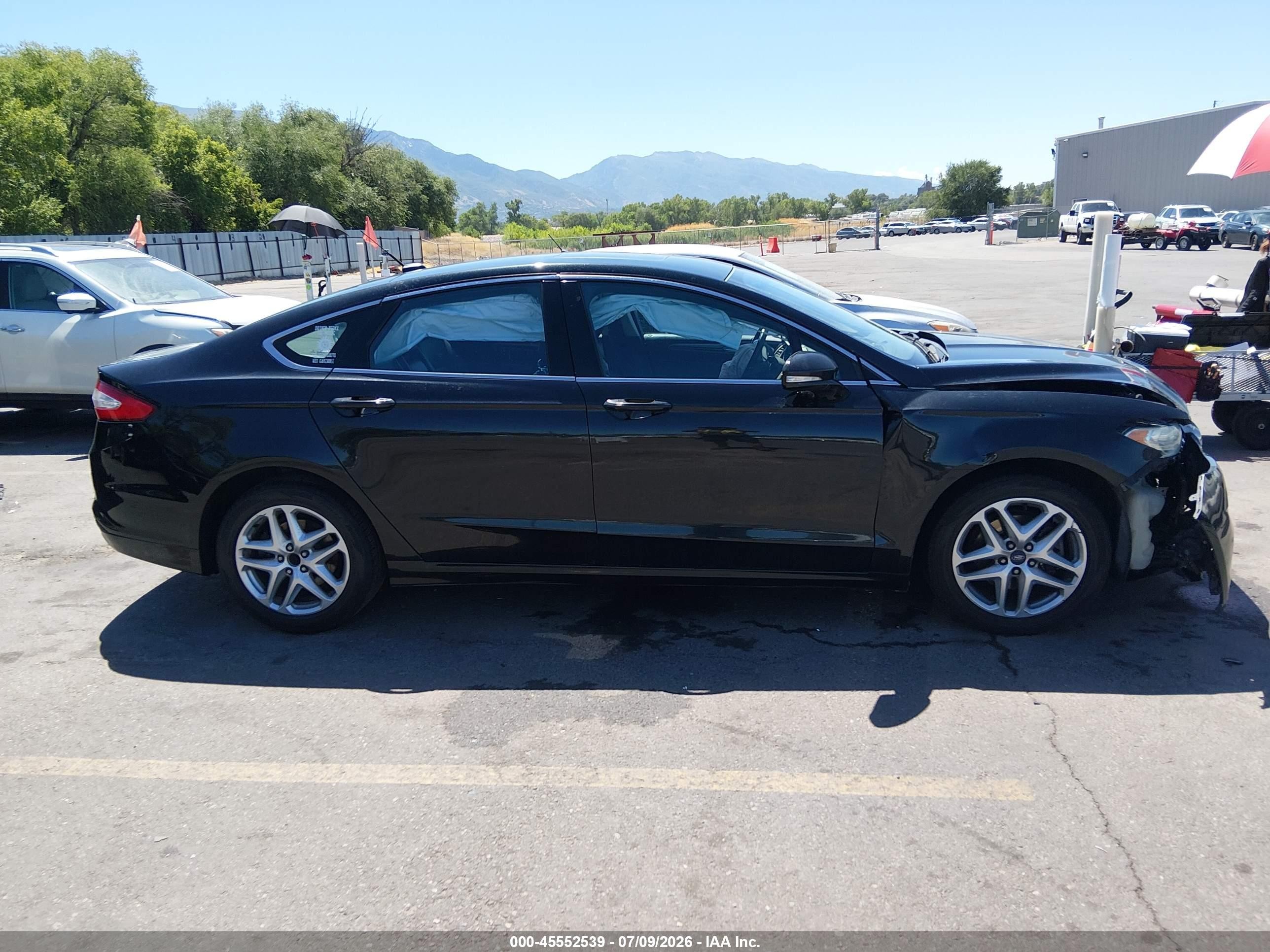 2013 Ford Fusion Se Черный vin: 3FA6P0HR5DR290417