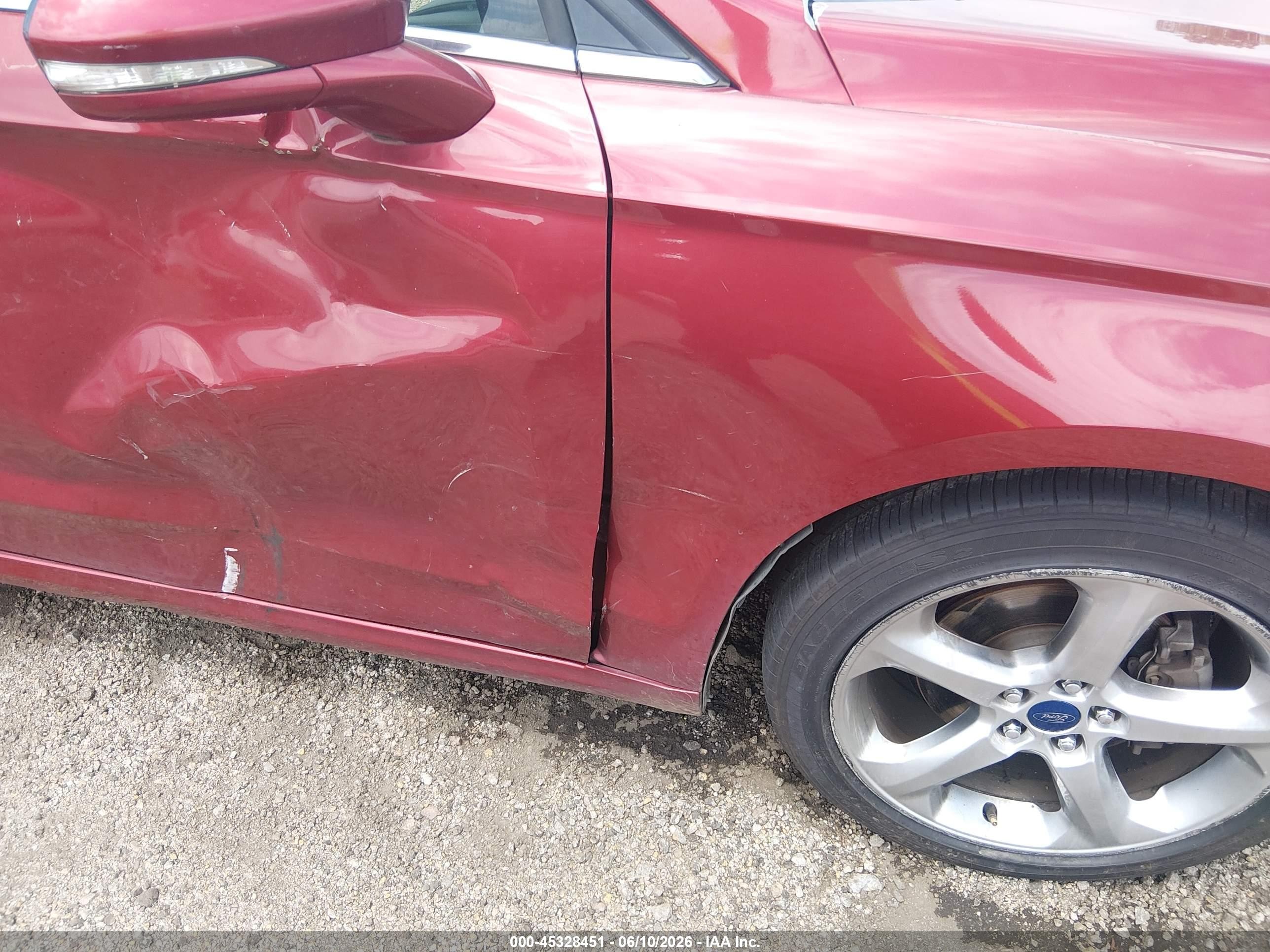 2013 Ford Fusion Se Red vin: 3FA6P0HR5DR382157