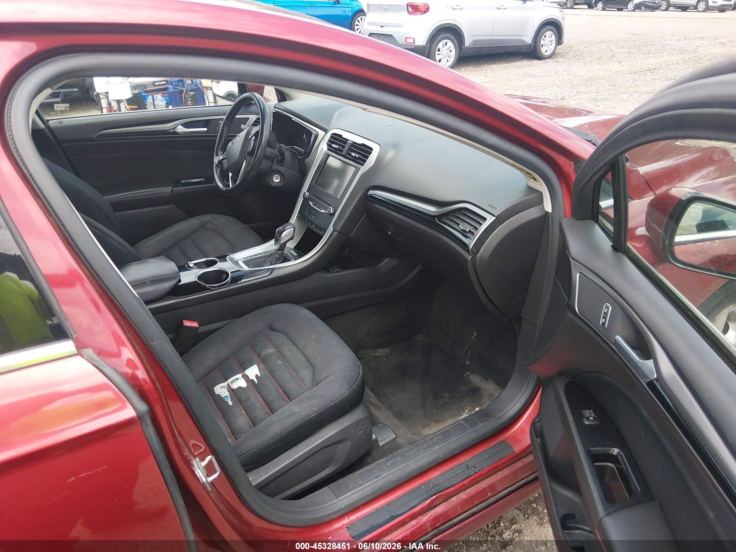 2013 Ford Fusion Se Red vin: 3FA6P0HR5DR382157