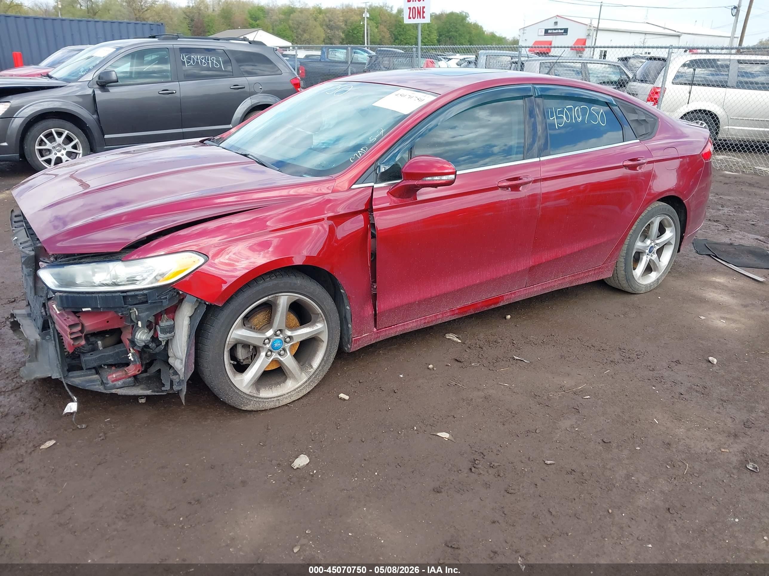 2013 Ford Fusion Se Red vin: 3FA6P0HR6DR206184