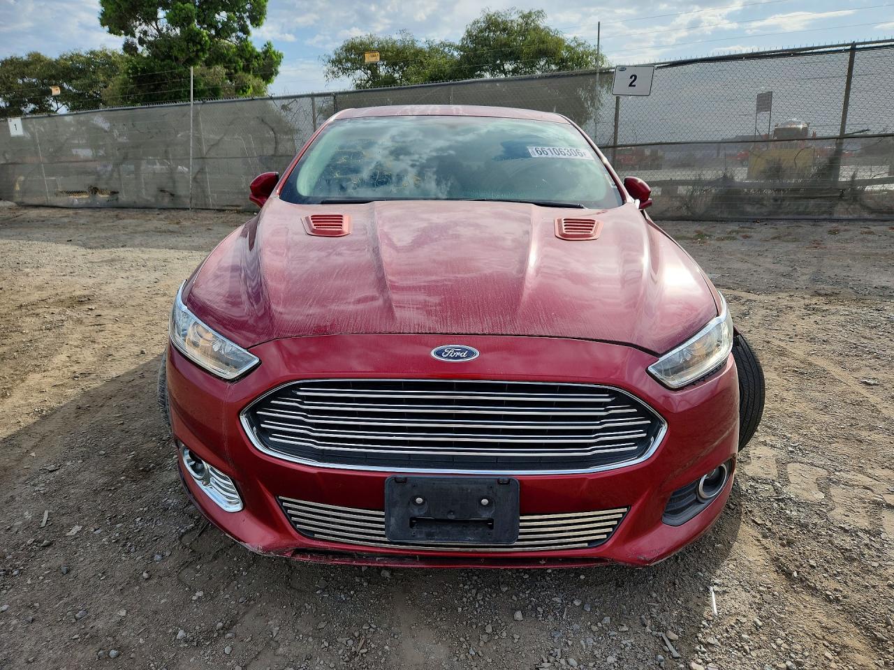 2013 Ford Fusion Se Red vin: 3FA6P0HR6DR244773