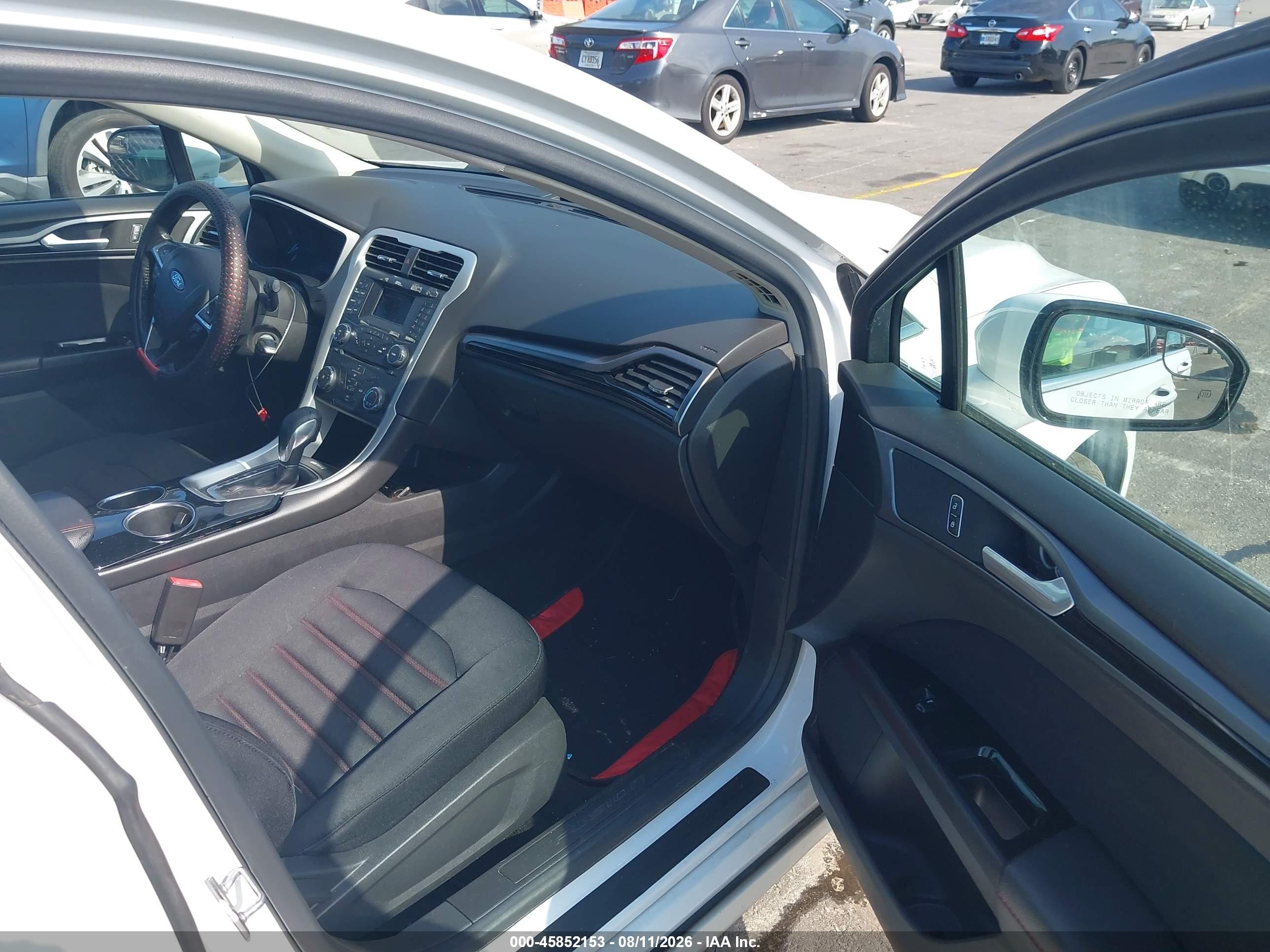 2013 Ford Fusion Se White vin: 3FA6P0HR6DR297666