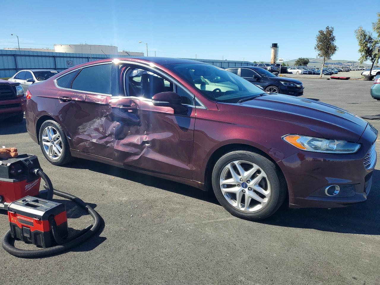 2013 Ford Fusion Se Burgundy vin: 3FA6P0HR6DR326552