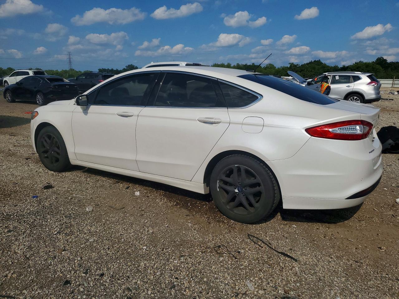 2013 Ford Fusion Se Белый vin: 3FA6P0HR6DR369756