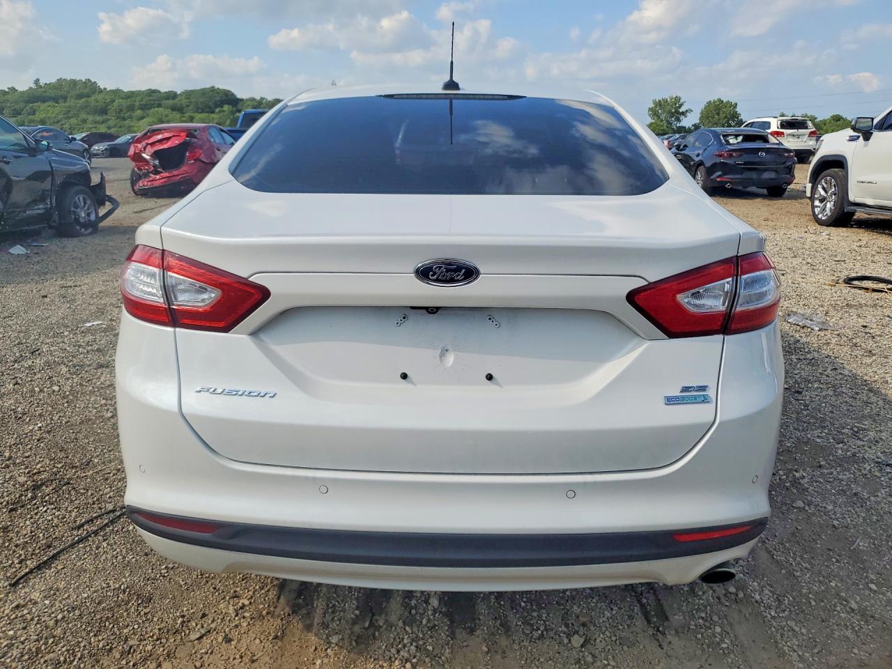 2013 Ford Fusion Se Белый vin: 3FA6P0HR6DR369756