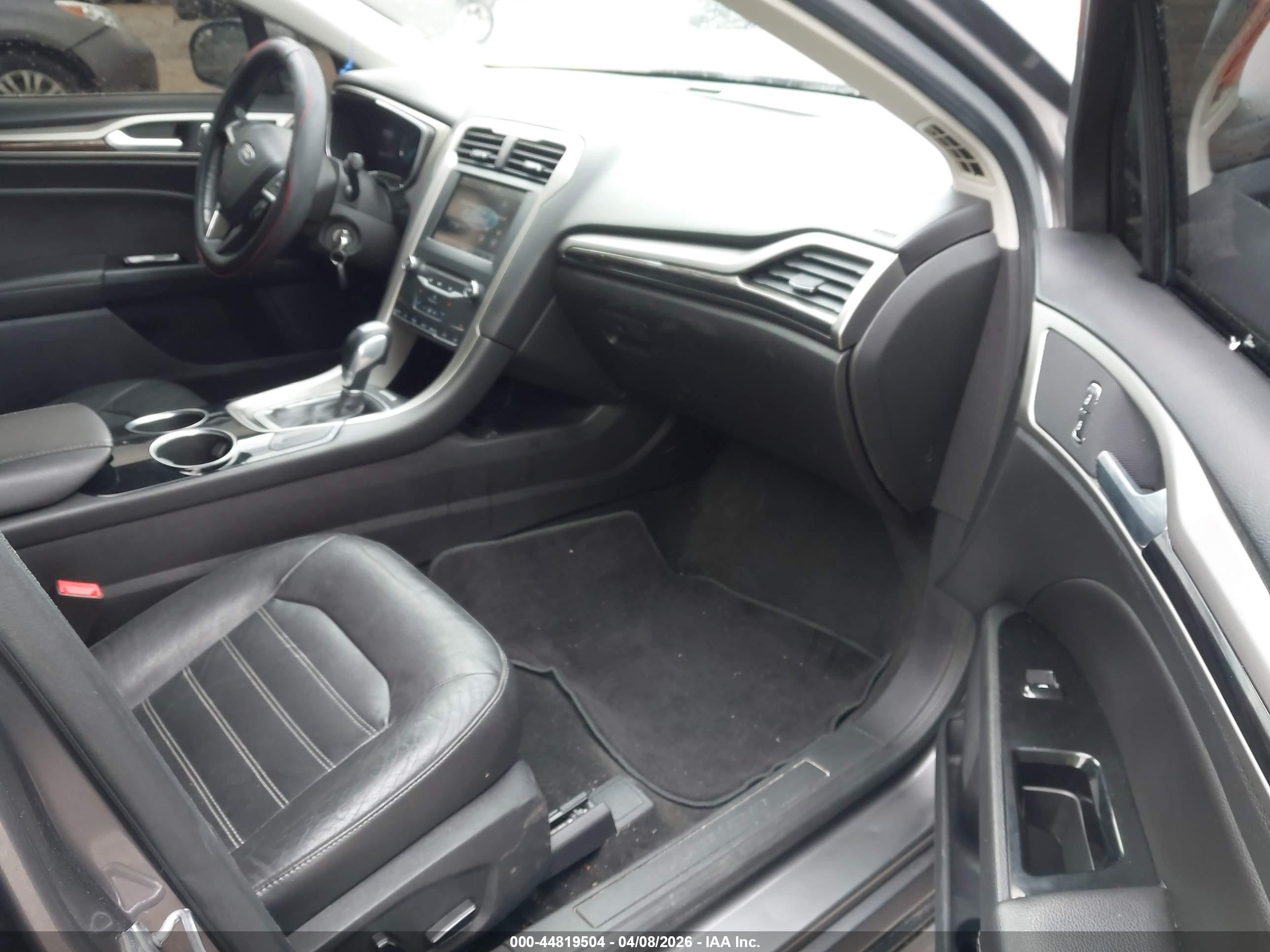 2013 Ford Fusion Se Gray vin: 3FA6P0HR7DR117448