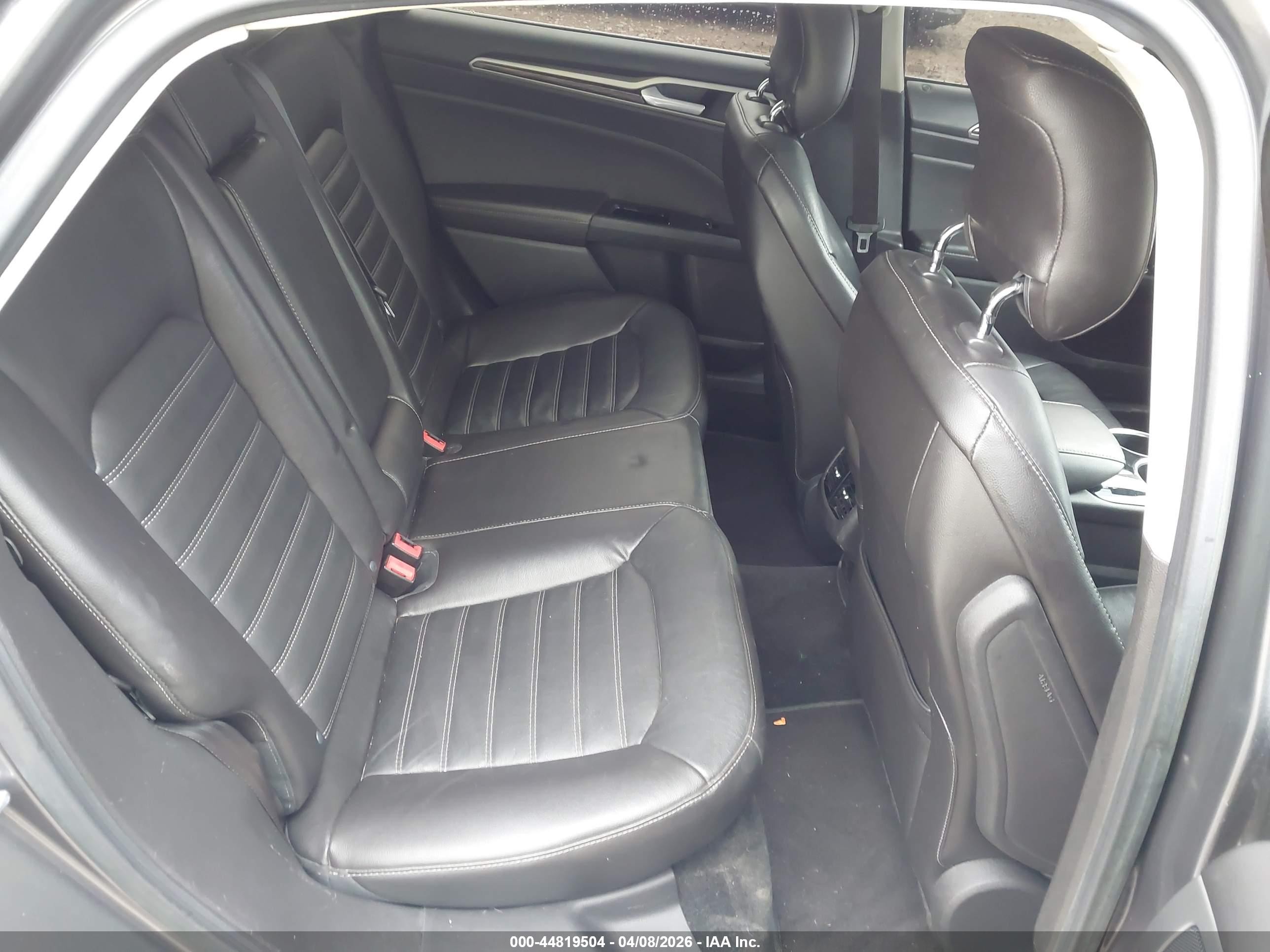 2013 Ford Fusion Se Gray vin: 3FA6P0HR7DR117448