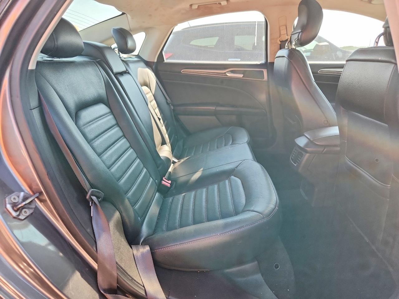 2013 Ford Fusion Se Угольный vin: 3FA6P0HR7DR168206
