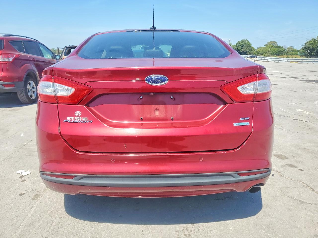 2013 Ford Fusion Se Red vin: 3FA6P0HR7DR219297