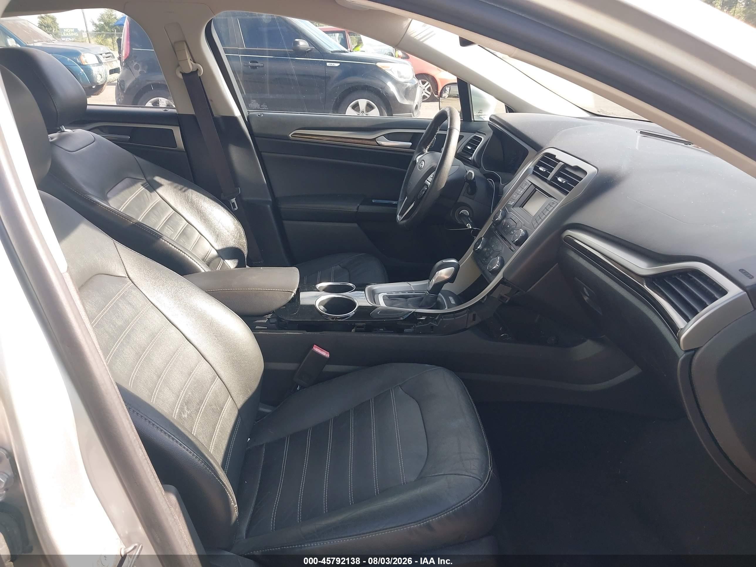 2013 Ford Fusion Se Серебряный vin: 3FA6P0HR7DR292945