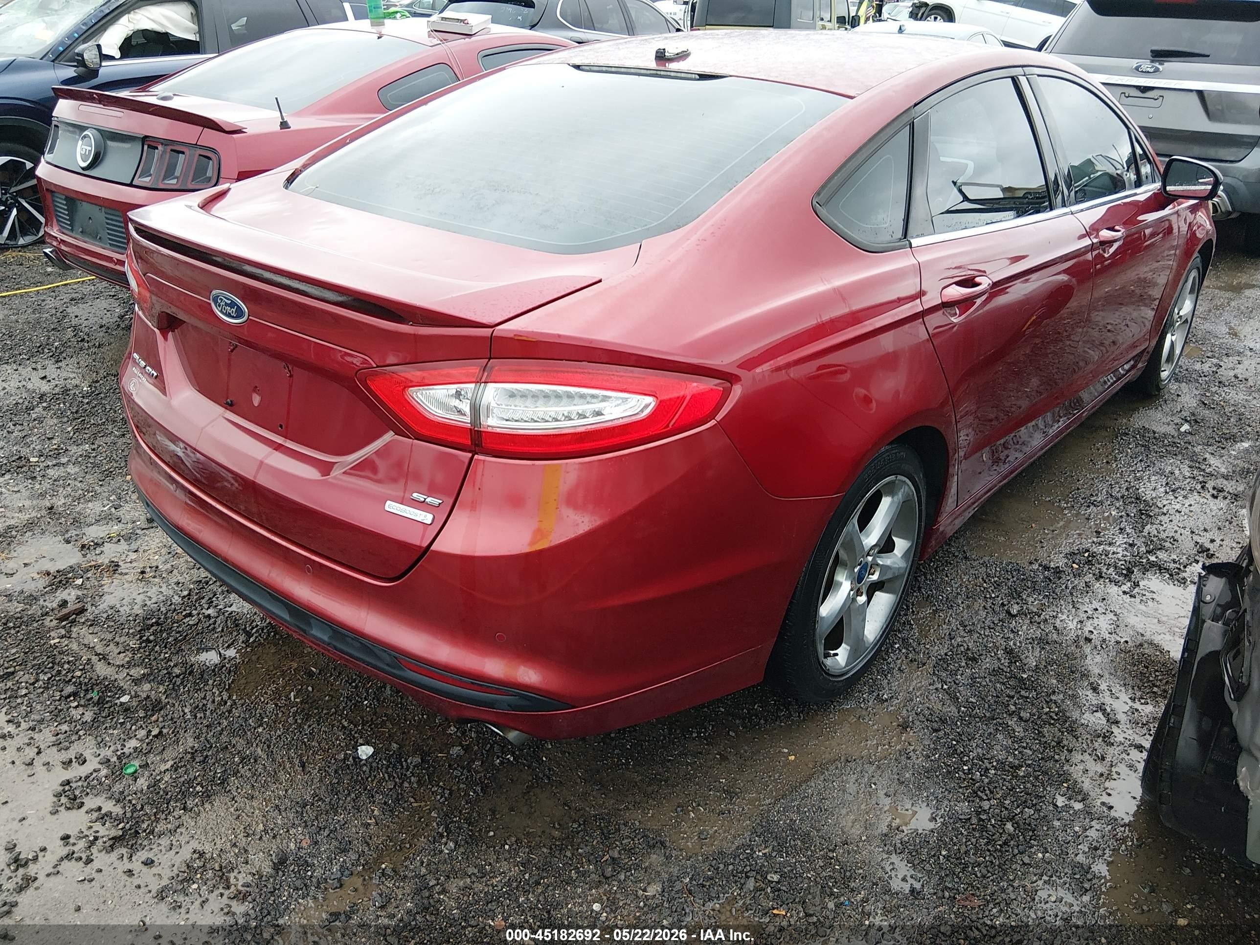 2013 Ford Fusion Se Красный vin: 3FA6P0HR7DR343683