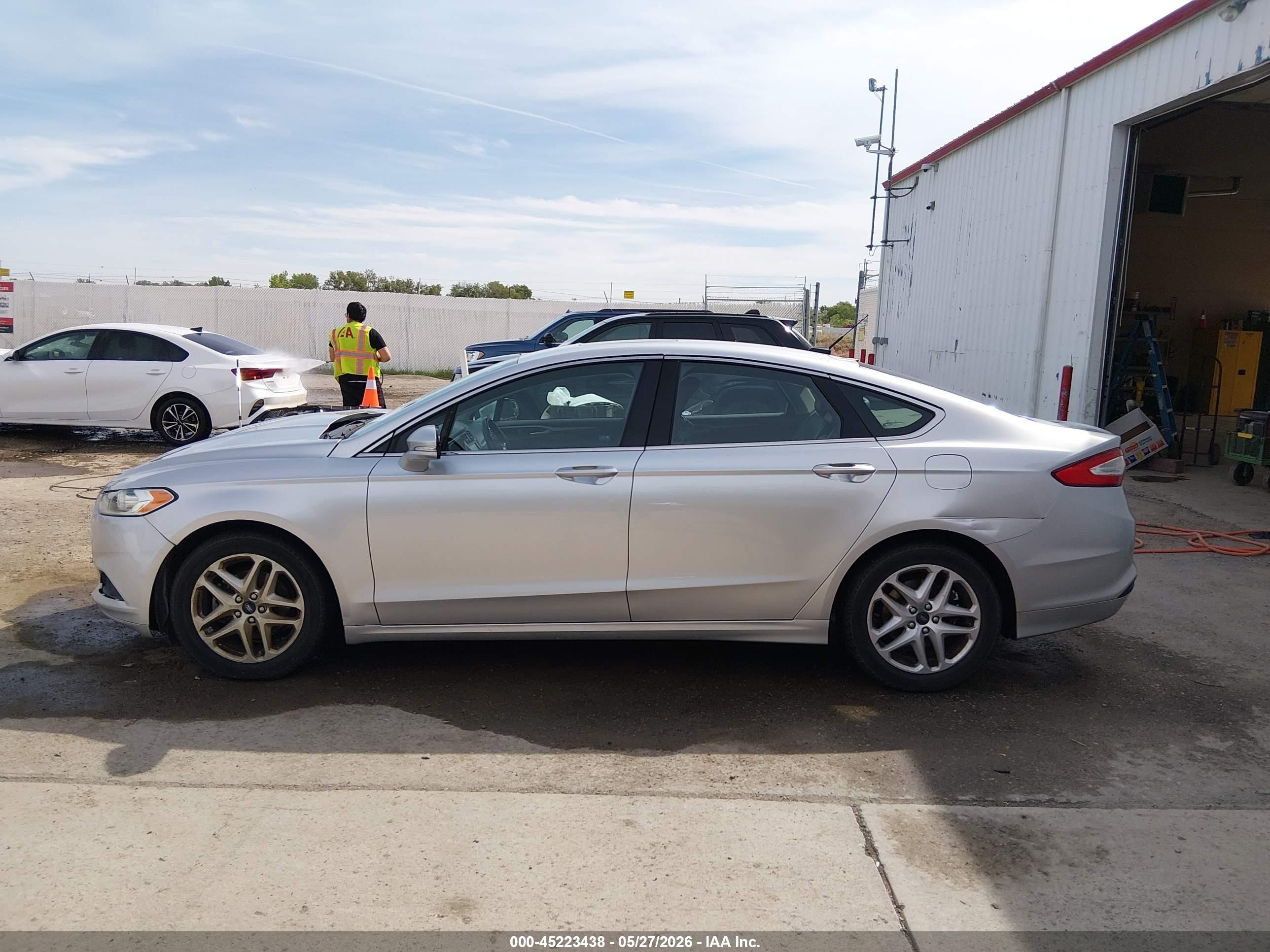 2013 Ford Fusion Se Silver vin: 3FA6P0HR7DR380121