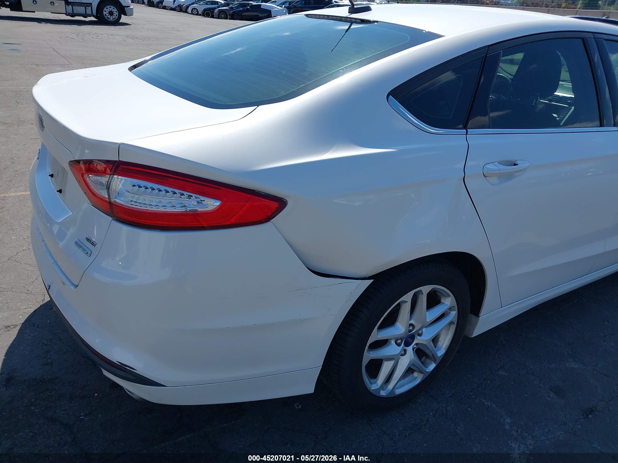 2013 Ford Fusion Se White vin: 3FA6P0HR7DR389630