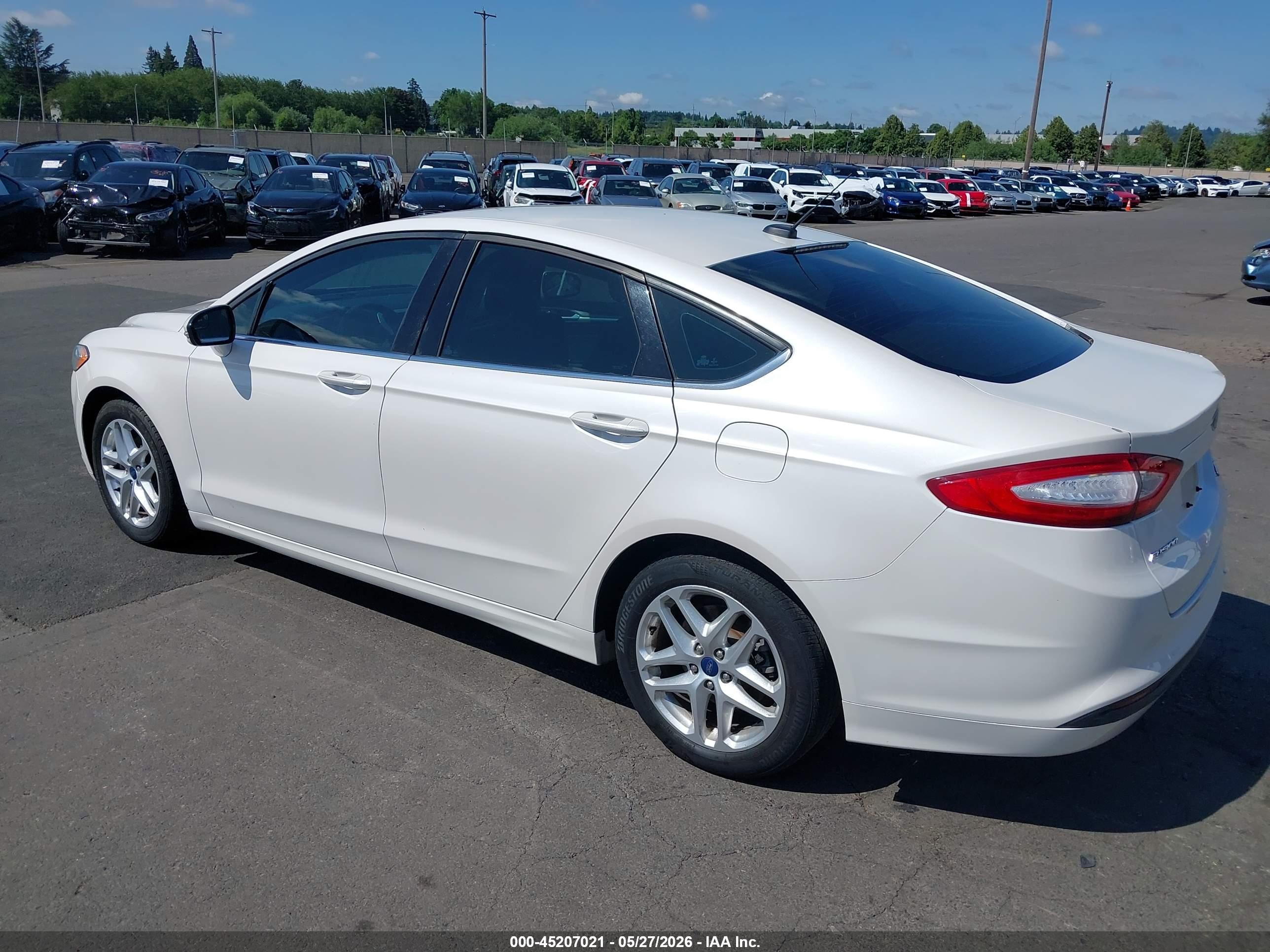 2013 Ford Fusion Se White vin: 3FA6P0HR7DR389630
