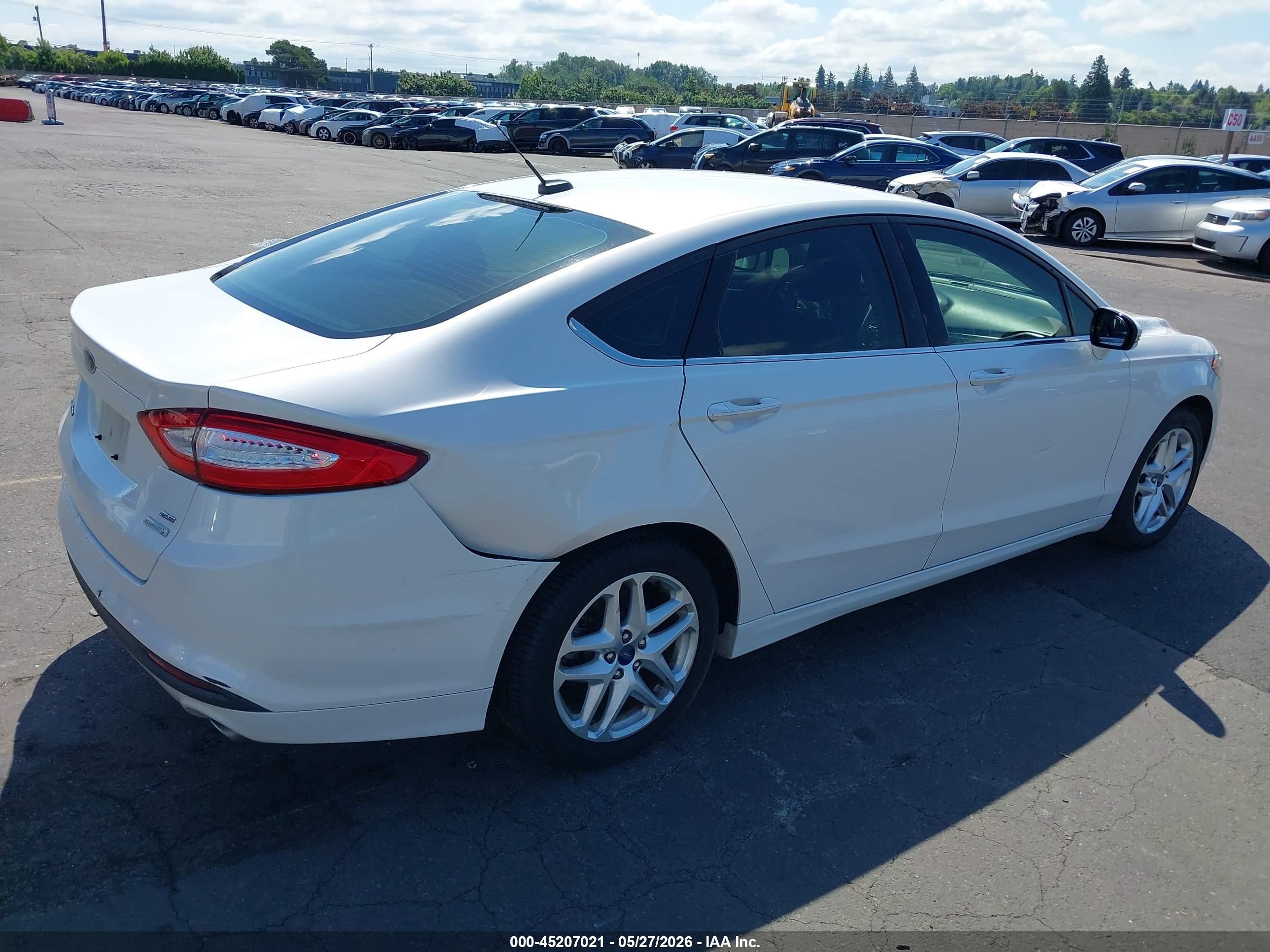 2013 Ford Fusion Se White vin: 3FA6P0HR7DR389630