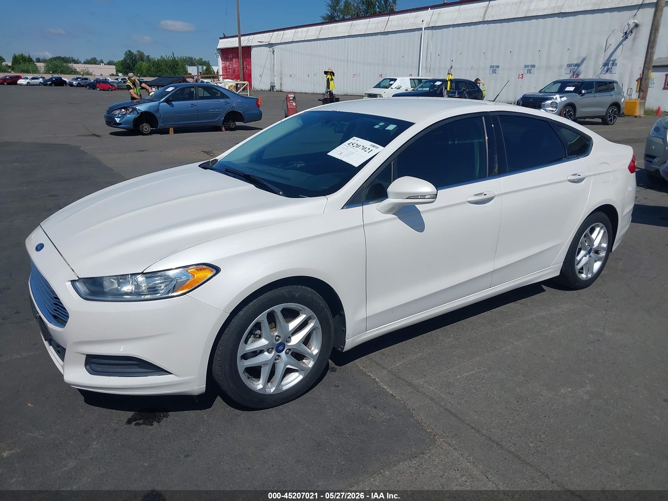 2013 Ford Fusion Se White vin: 3FA6P0HR7DR389630
