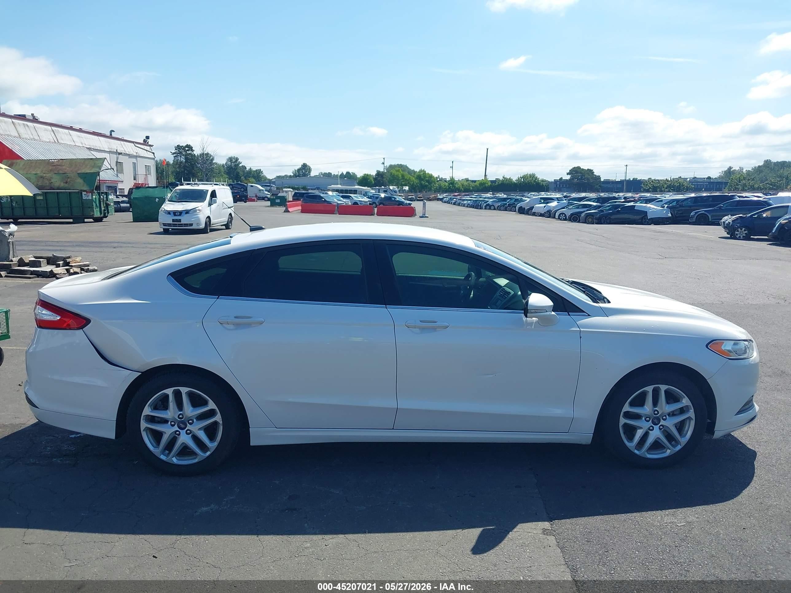 2013 Ford Fusion Se White vin: 3FA6P0HR7DR389630