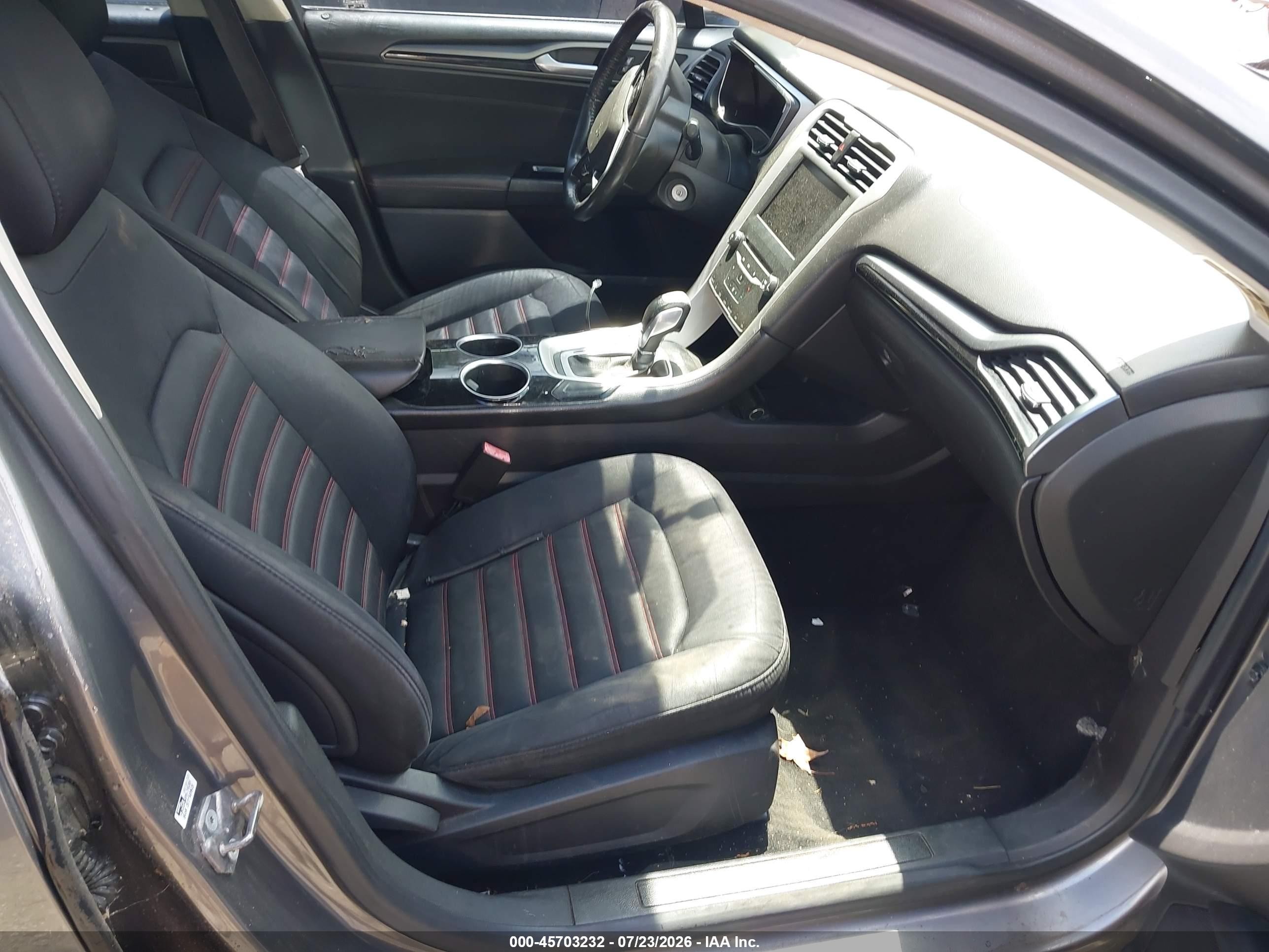 2013 Ford Fusion Se Gray vin: 3FA6P0HR8DR137790