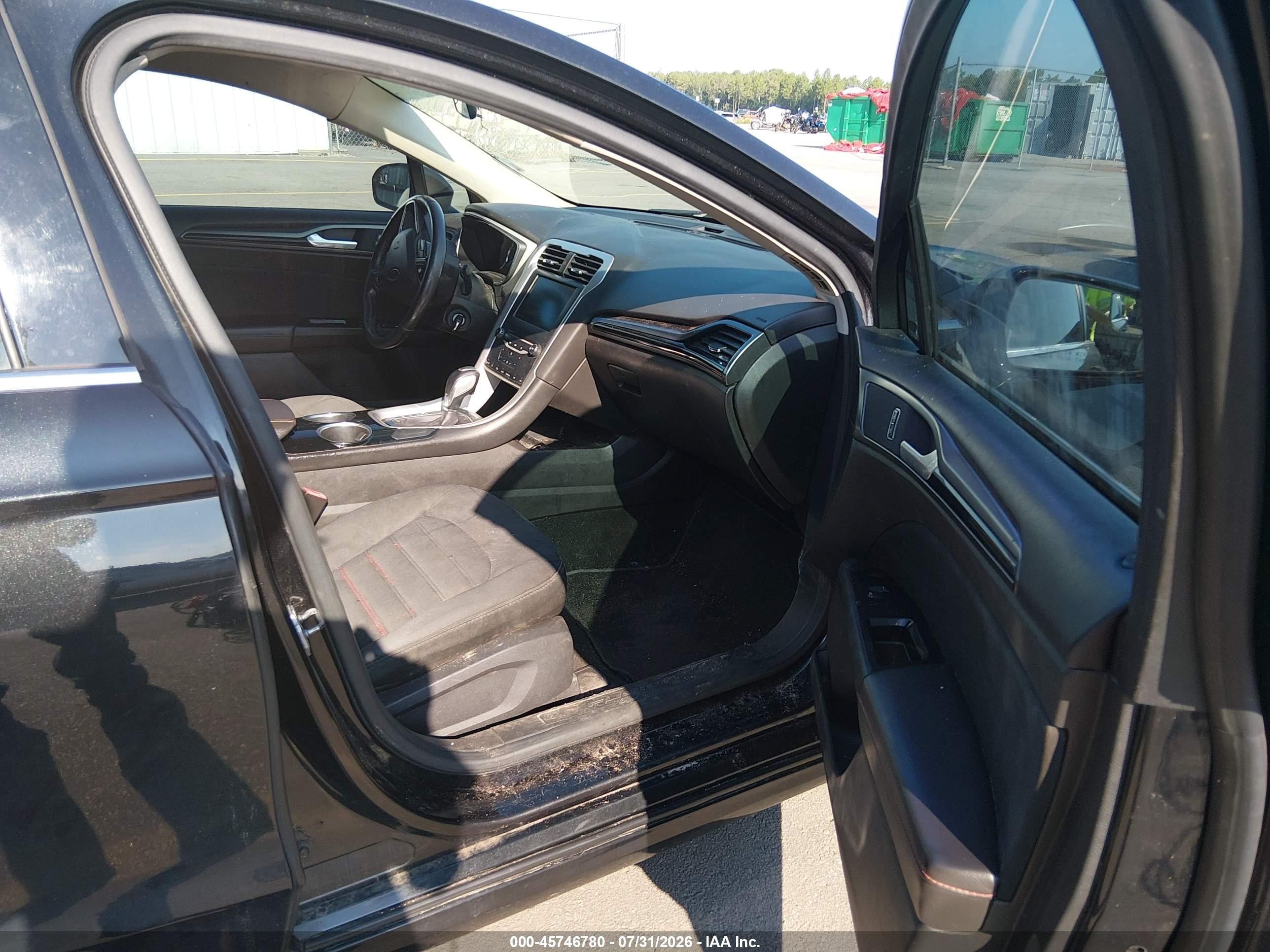 2013 Ford Fusion Se Black vin: 3FA6P0HR8DR160888