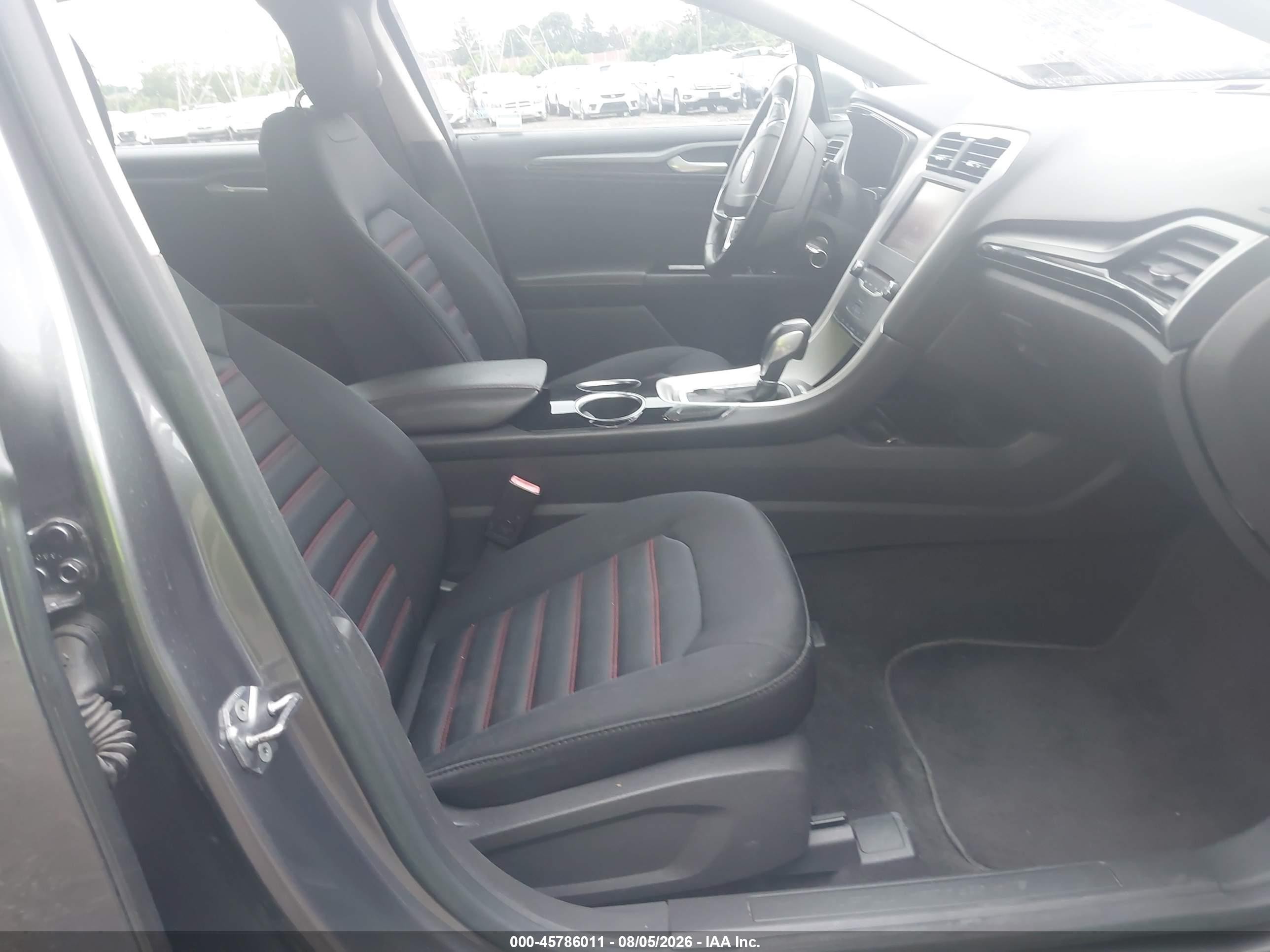 2013 Ford Fusion Se Серый vin: 3FA6P0HR8DR217655