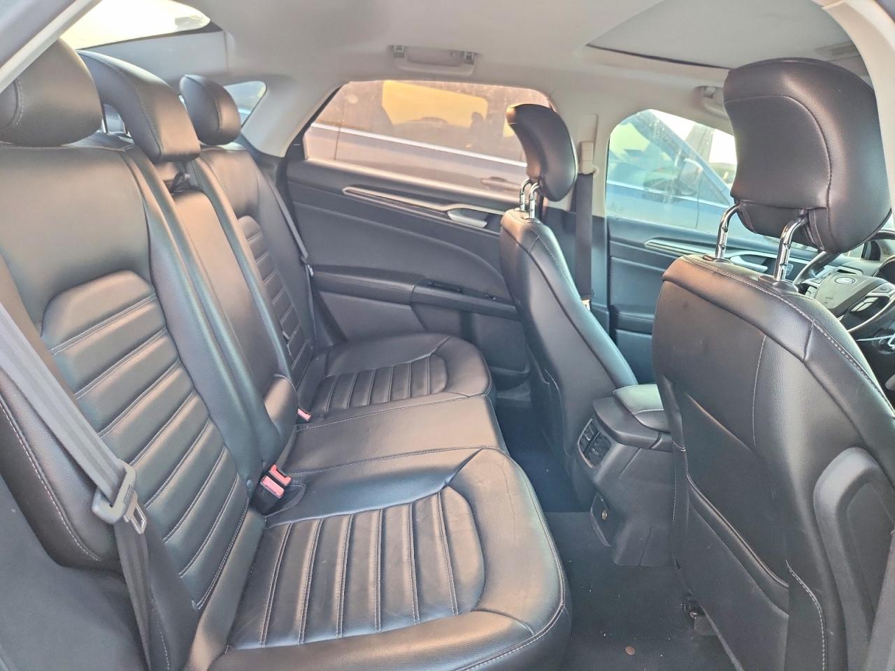 2013 Ford Fusion Se Silver vin: 3FA6P0HR8DR236383