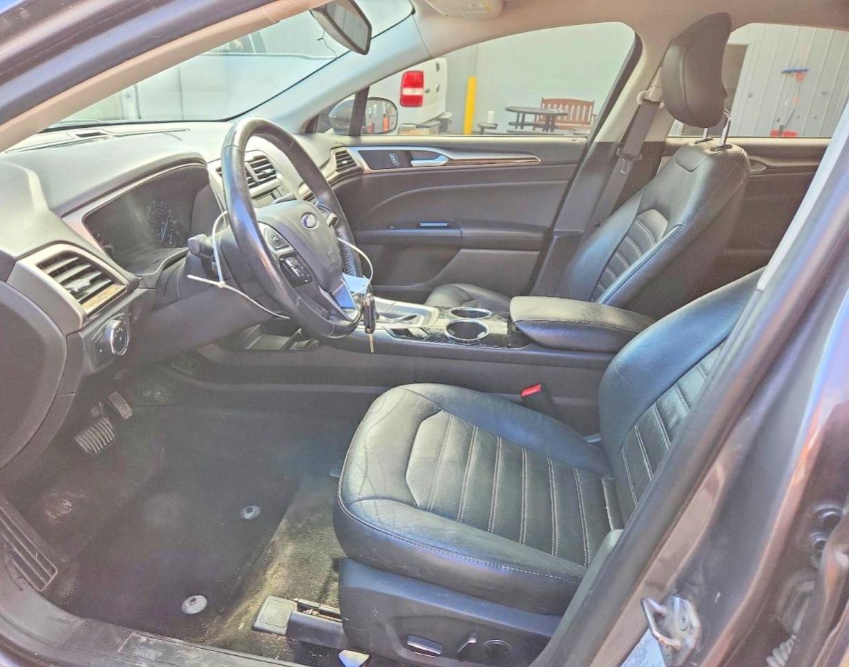 2013 Ford Fusion Se Gray vin: 3FA6P0HR8DR258481
