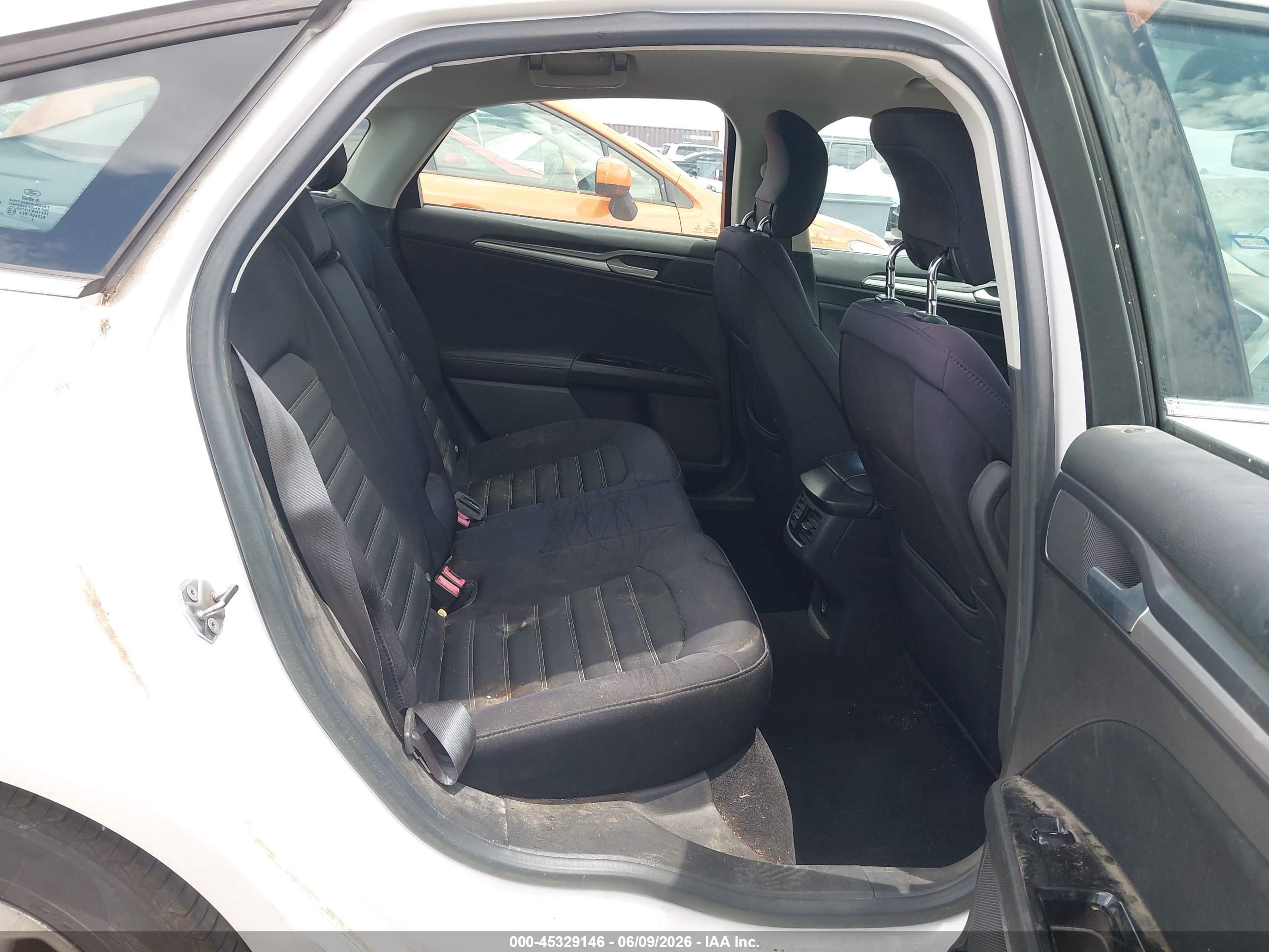 2013 Ford Fusion Se White vin: 3FA6P0HR8DR273062