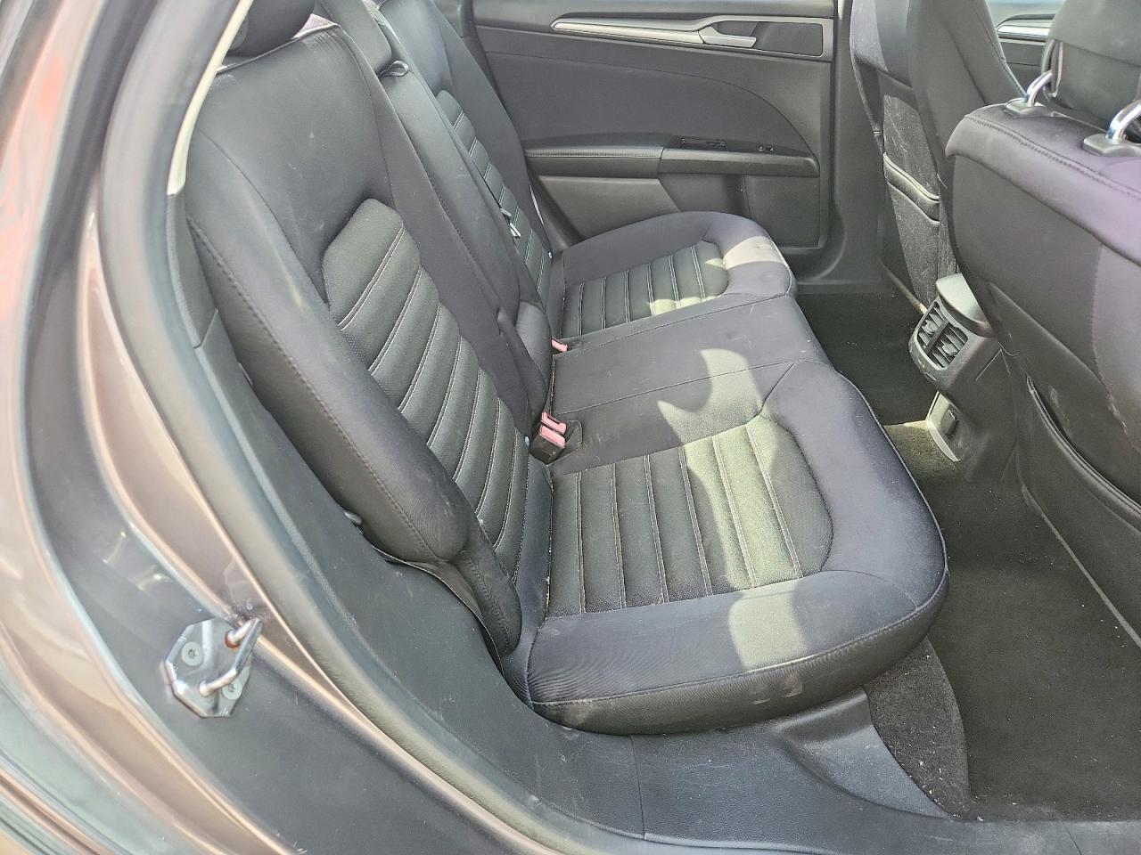 2013 Ford Fusion Se Gray vin: 3FA6P0HR8DR375767