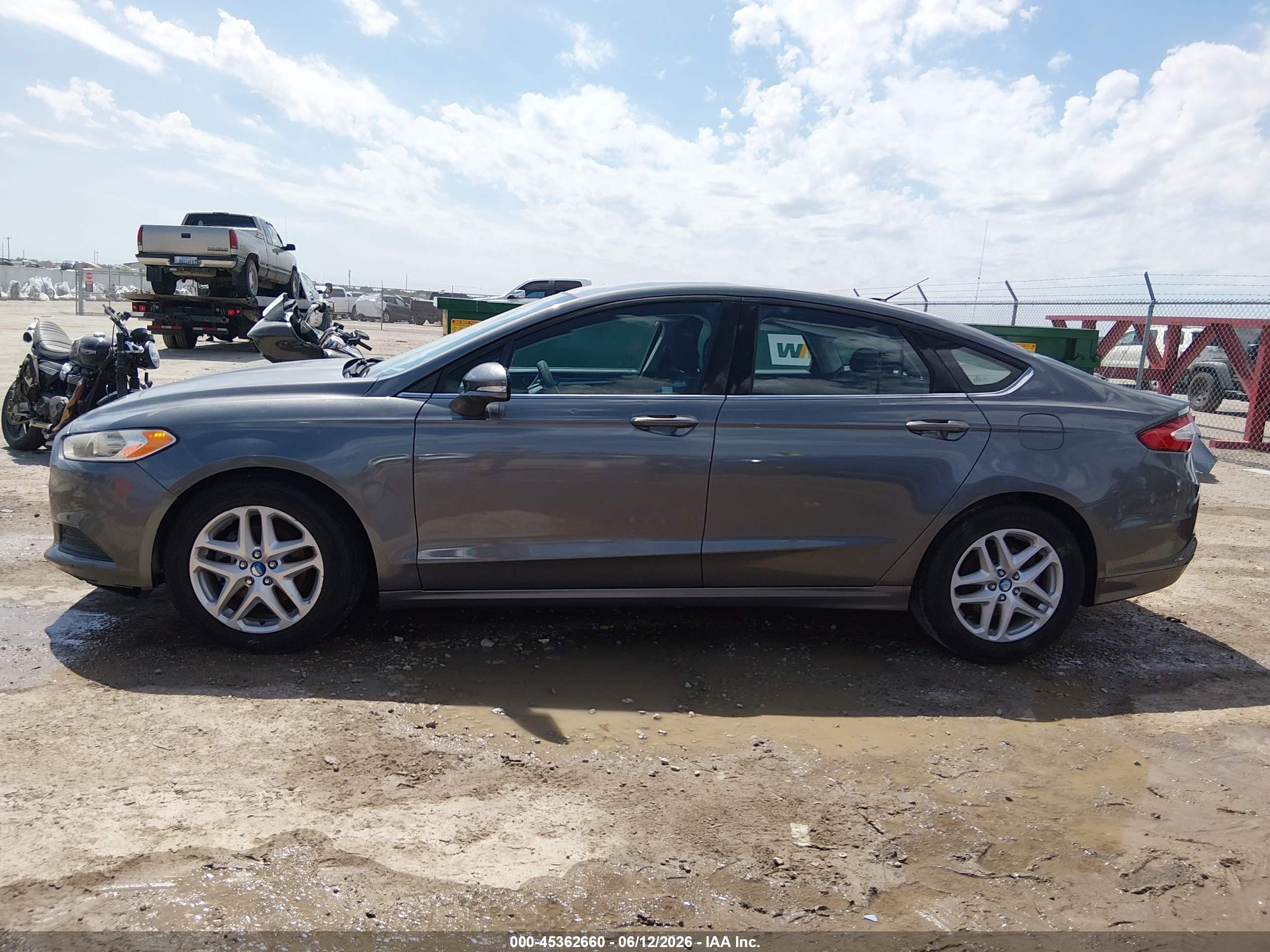 2013 Ford Fusion Se Gray vin: 3FA6P0HR9DR247683