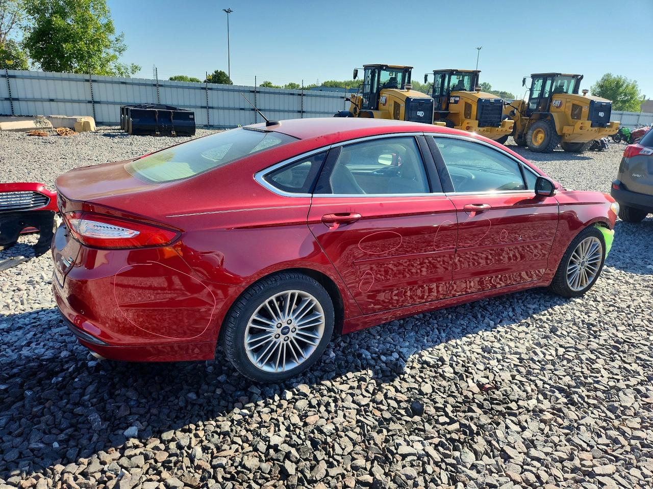 2013 Ford Fusion Se Red vin: 3FA6P0HR9DR266332