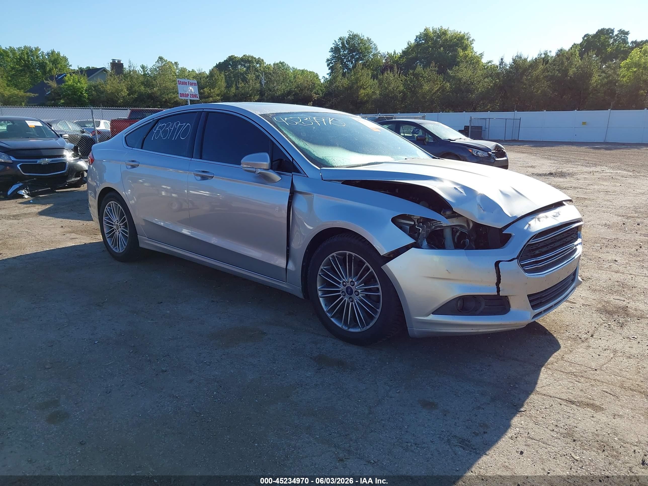 2013 Ford Fusion Se Silver vin: 3FA6P0HR9DR309213