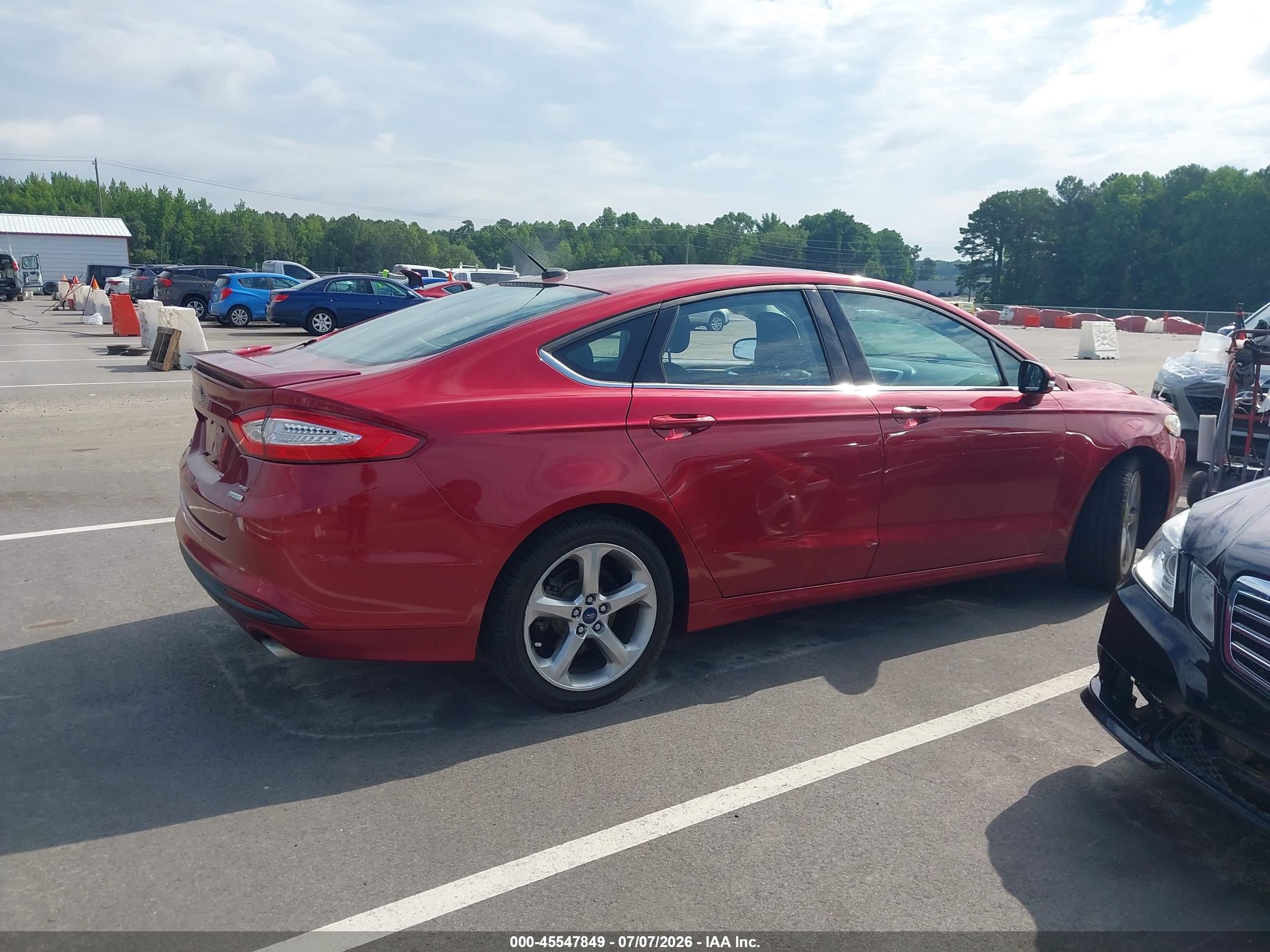 2013 Ford Fusion Se Красный vin: 3FA6P0HR9DR375387