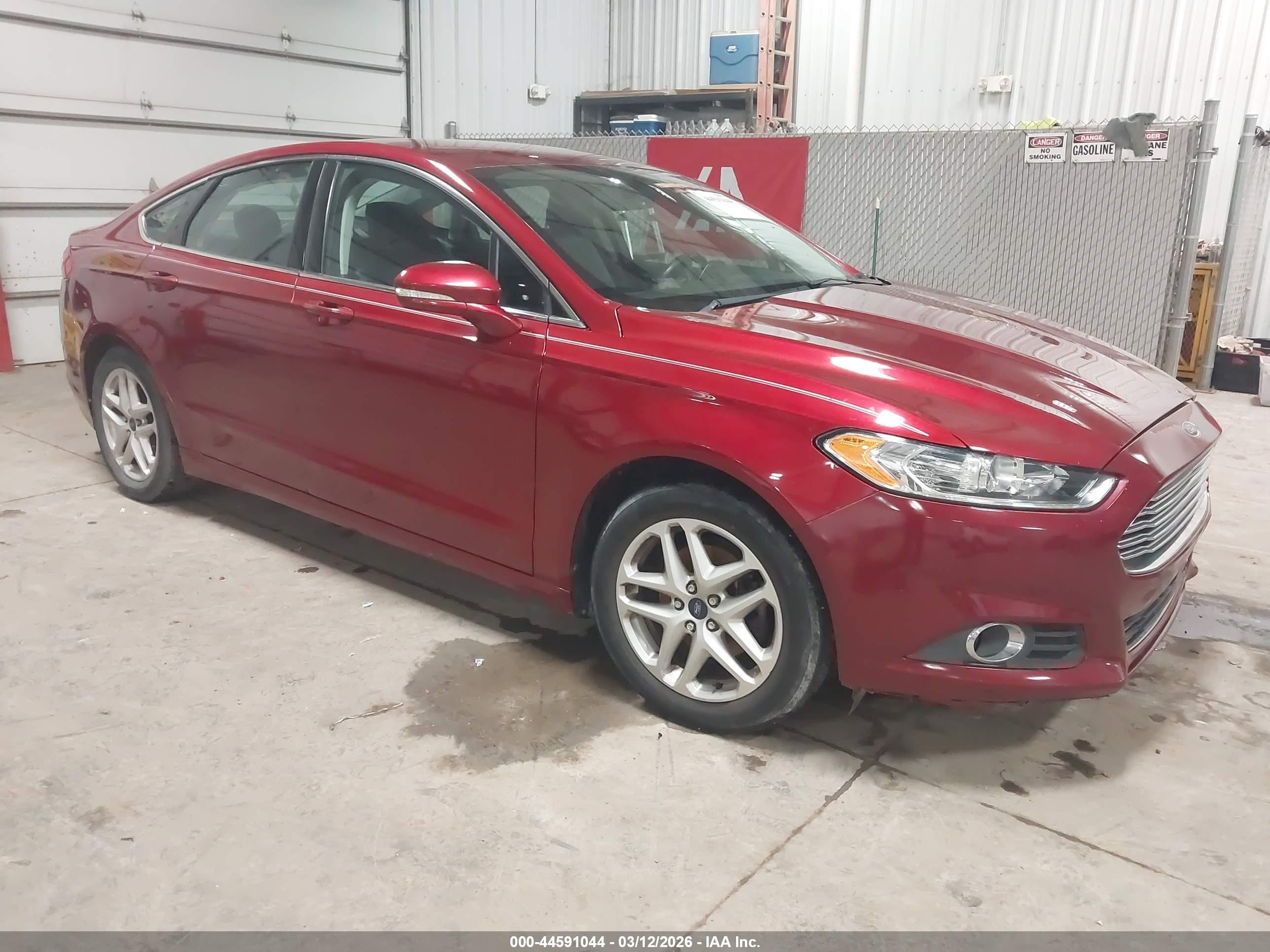 2013 Ford Fusion Se Red vin: 3FA6P0HR9DR379004