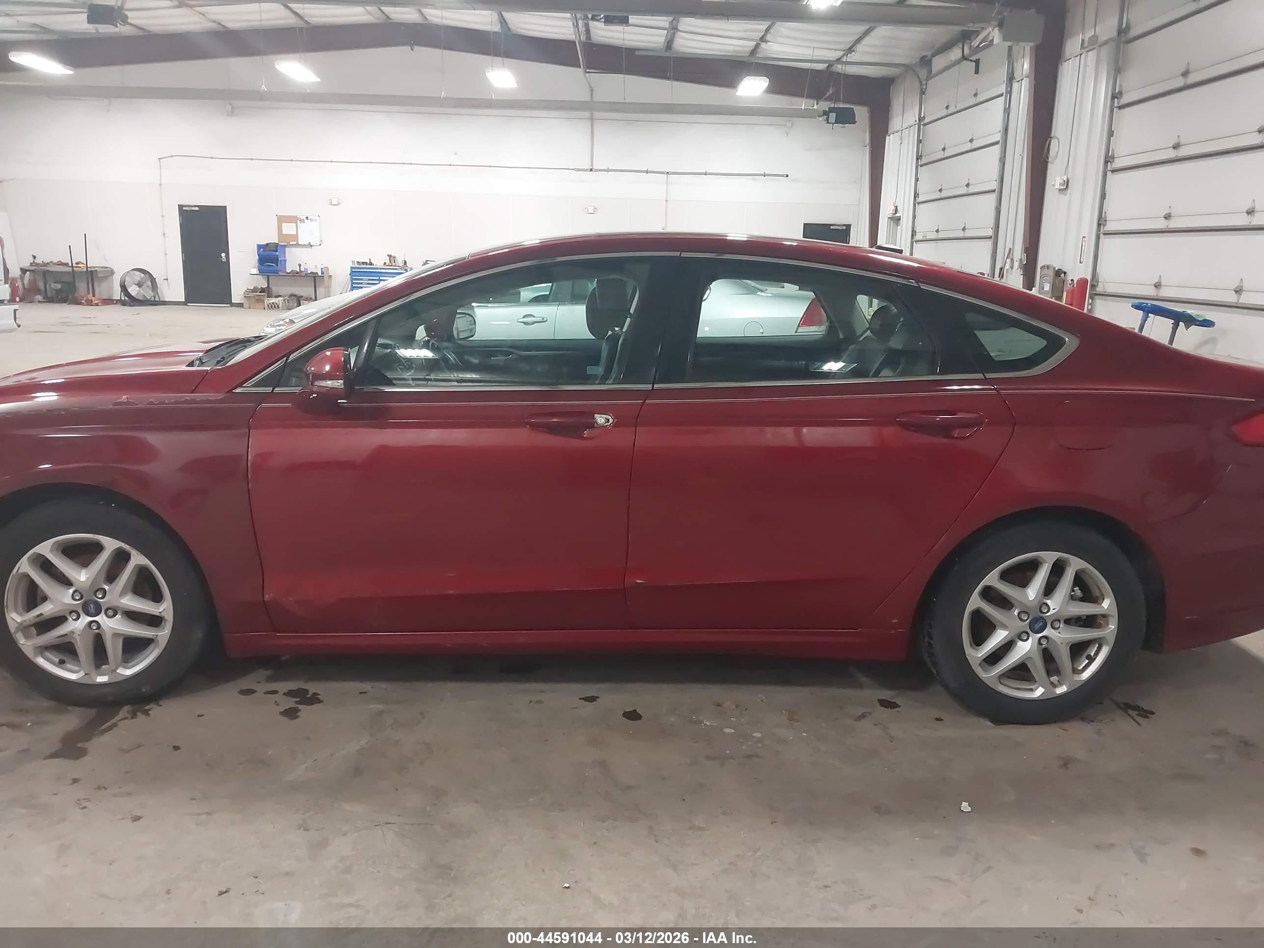 2013 Ford Fusion Se Red vin: 3FA6P0HR9DR379004