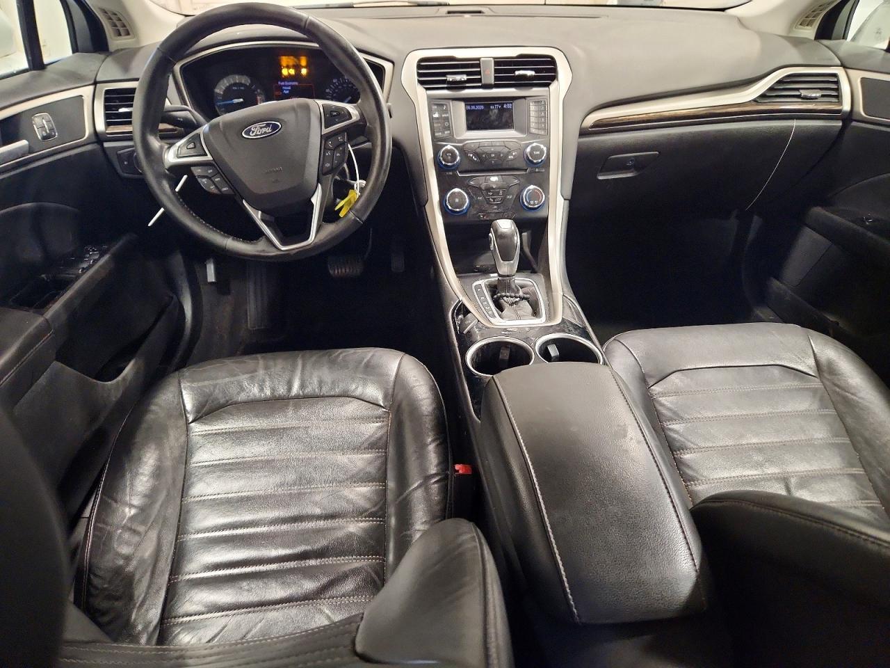 2013 Ford Fusion Se White vin: 3FA6P0HRXDR106315