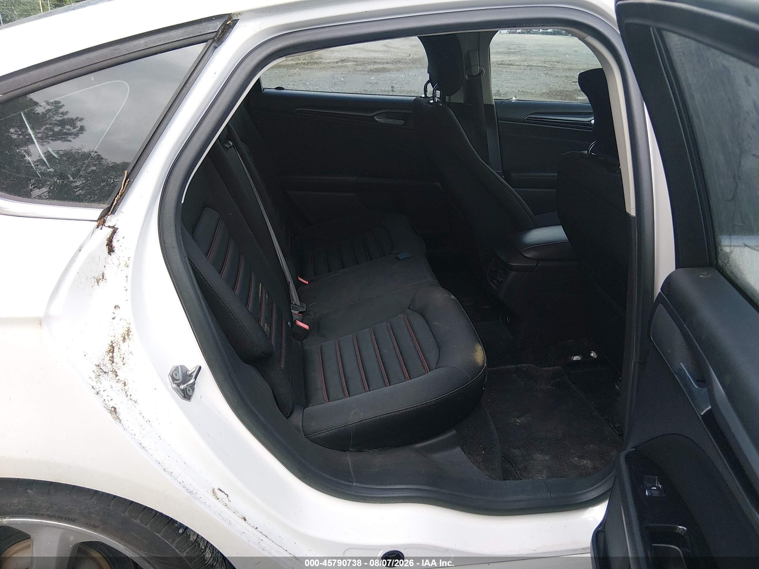 2013 Ford Fusion Se White vin: 3FA6P0HRXDR167549
